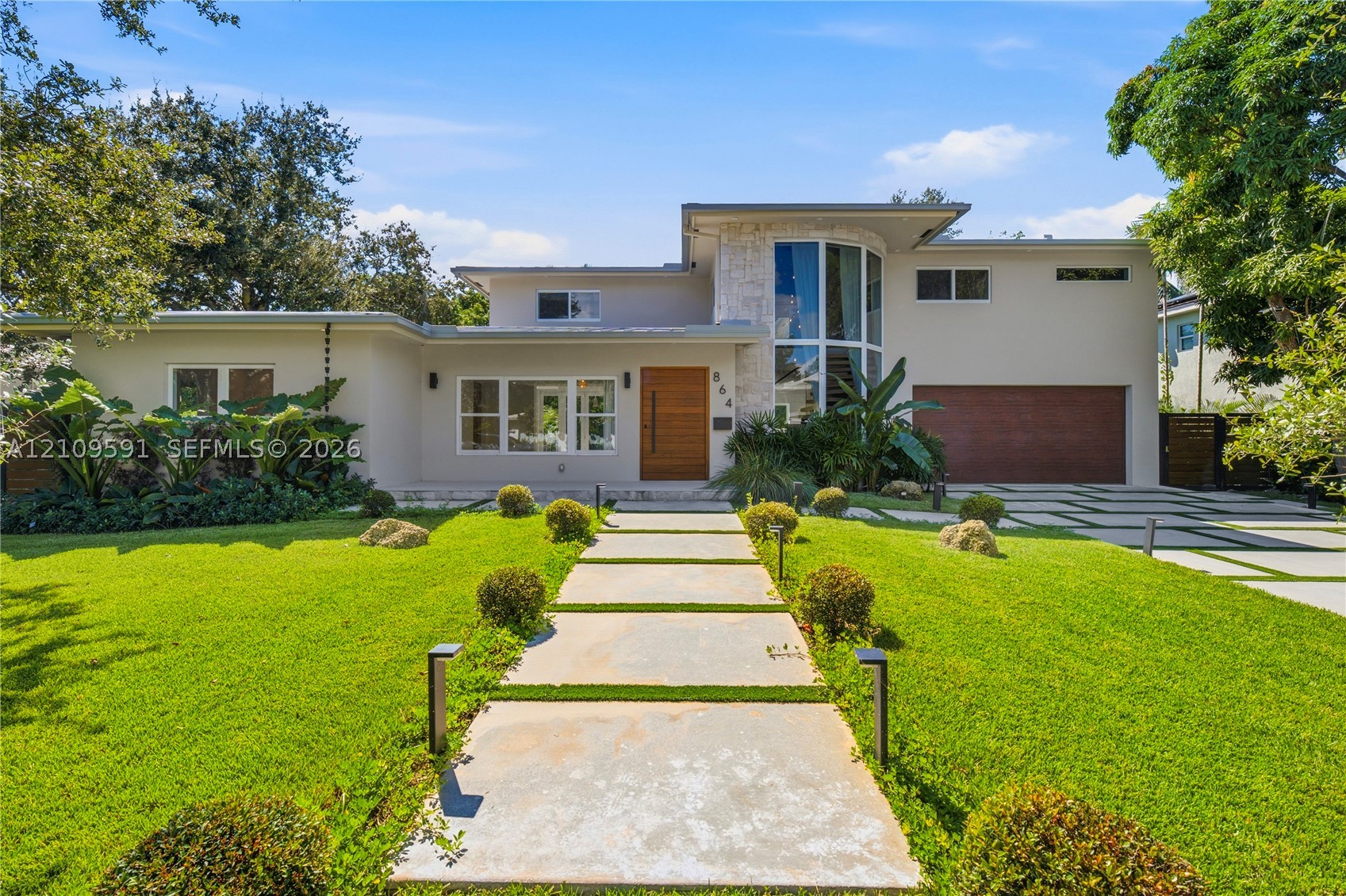 864 NE 91st Ter