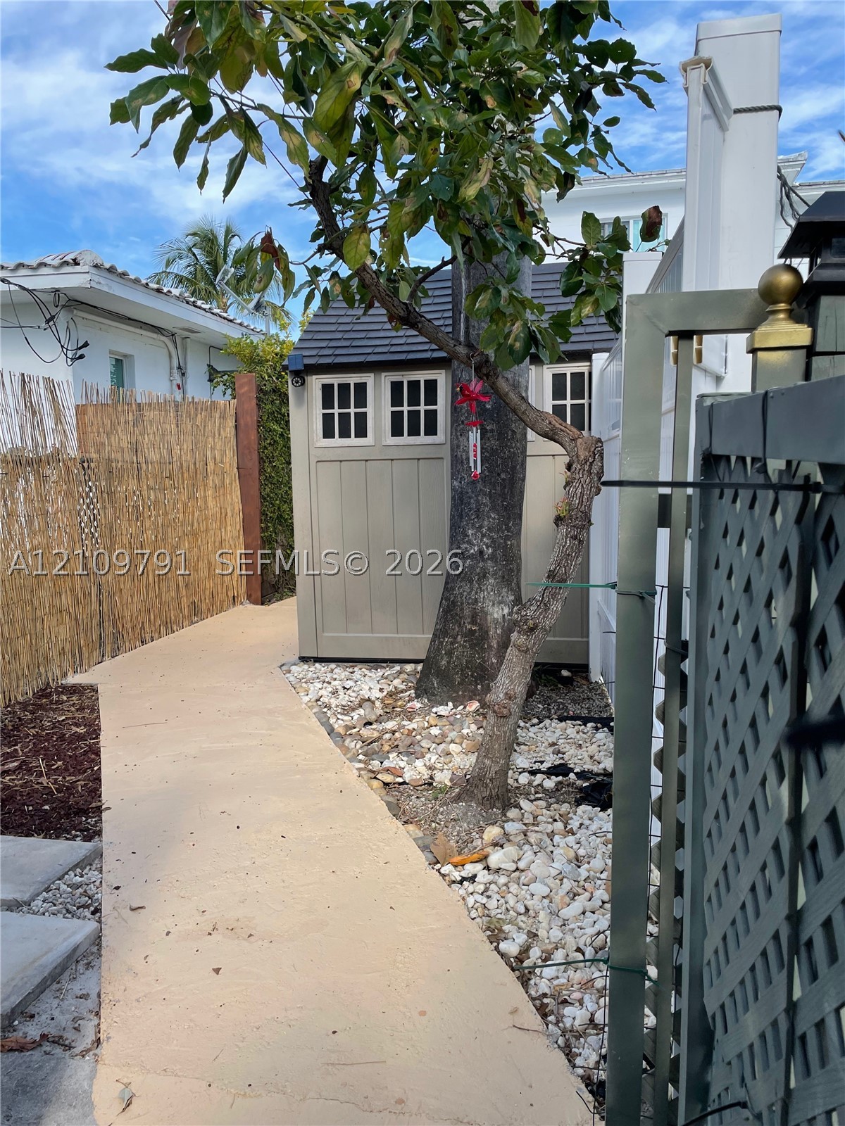 1365 Marseille Dr #1