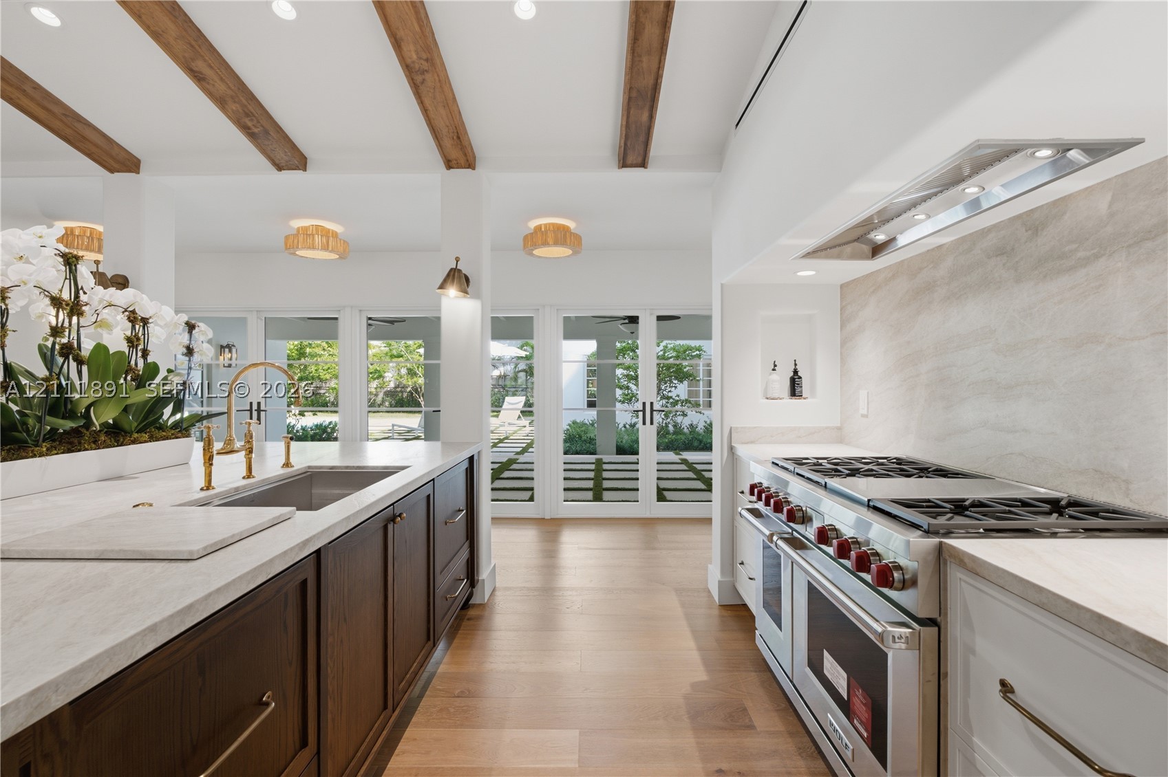 1259 Alhambra Cir Coral Gables, FL 33134
