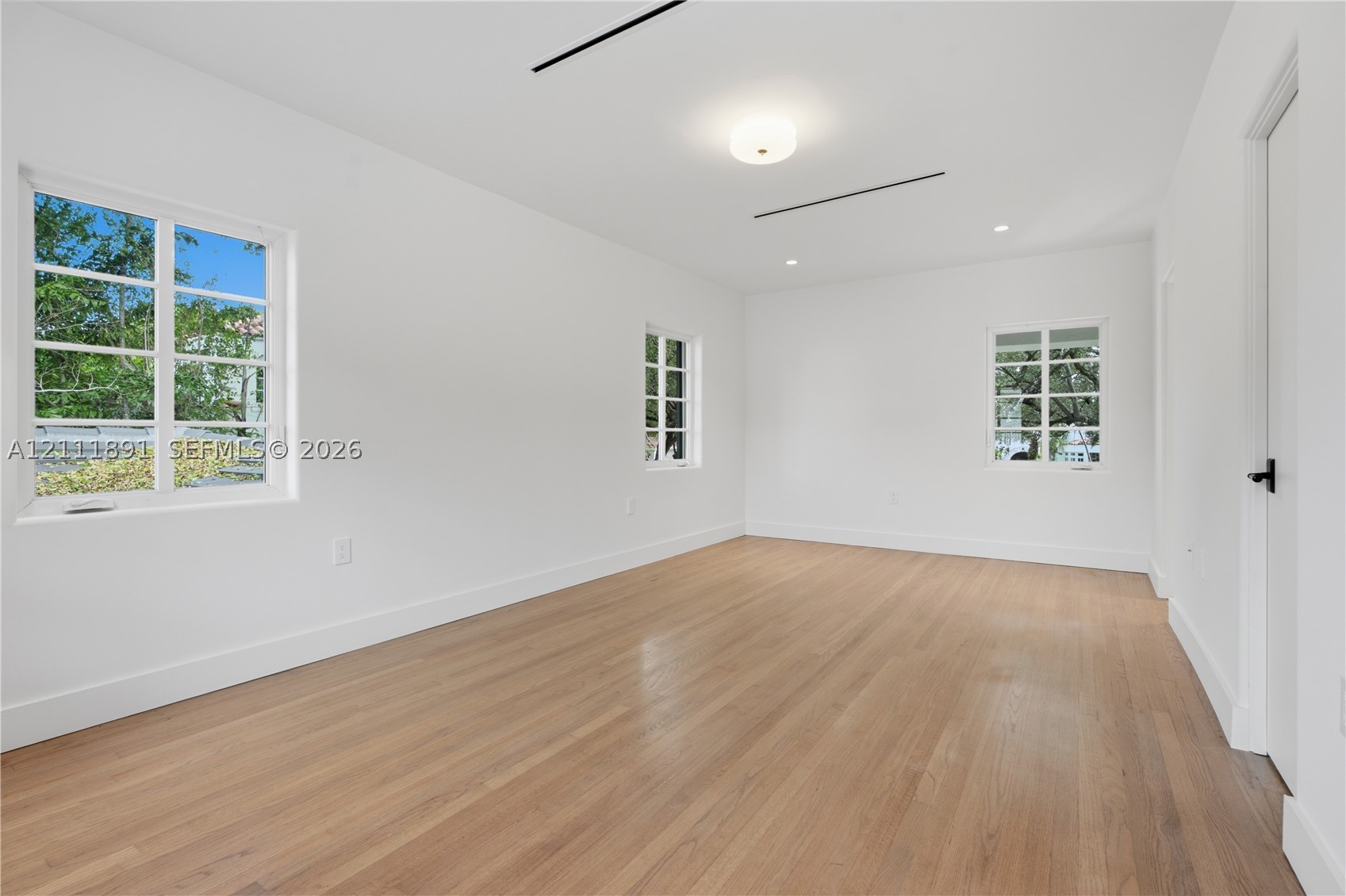 1259 Alhambra Cir Coral Gables, FL 33134
