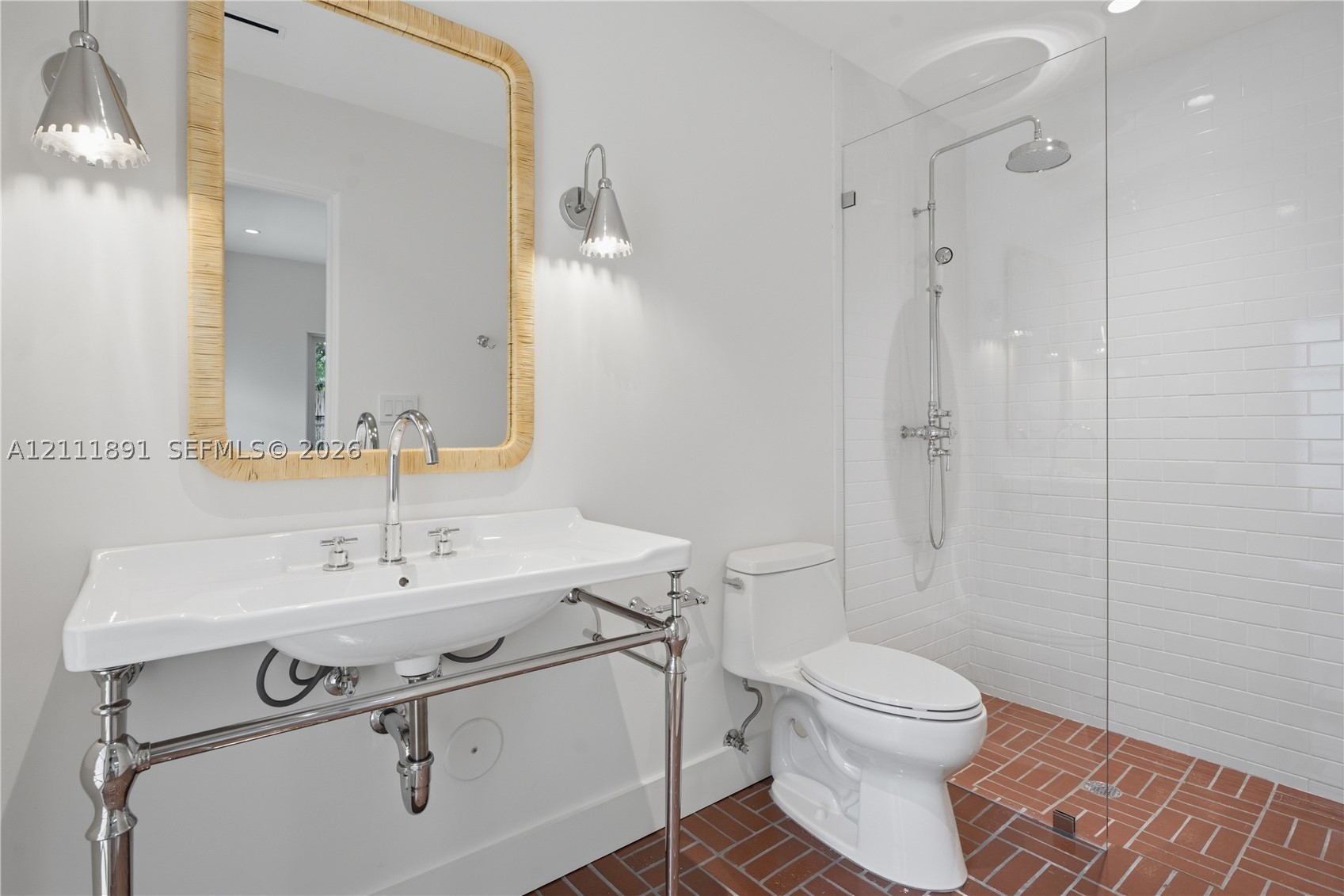 1259 Alhambra Cir Coral Gables, FL 33134