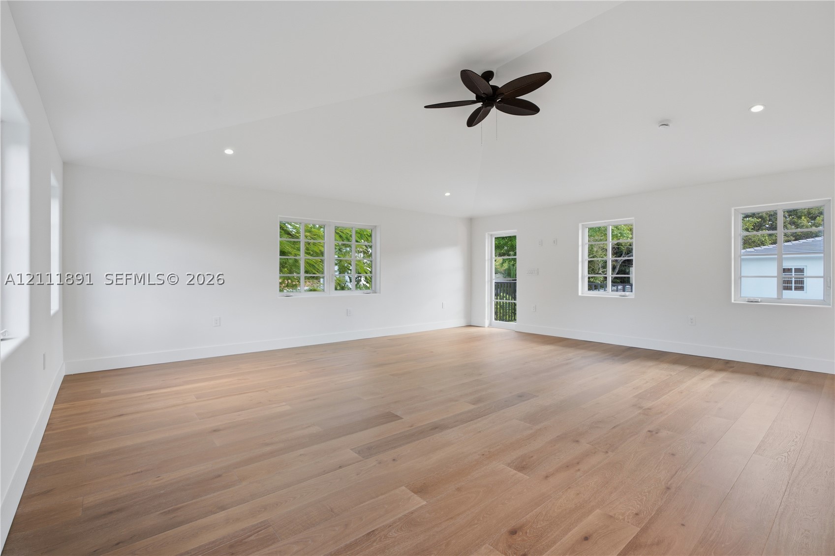 1259 Alhambra Cir Coral Gables, FL 33134