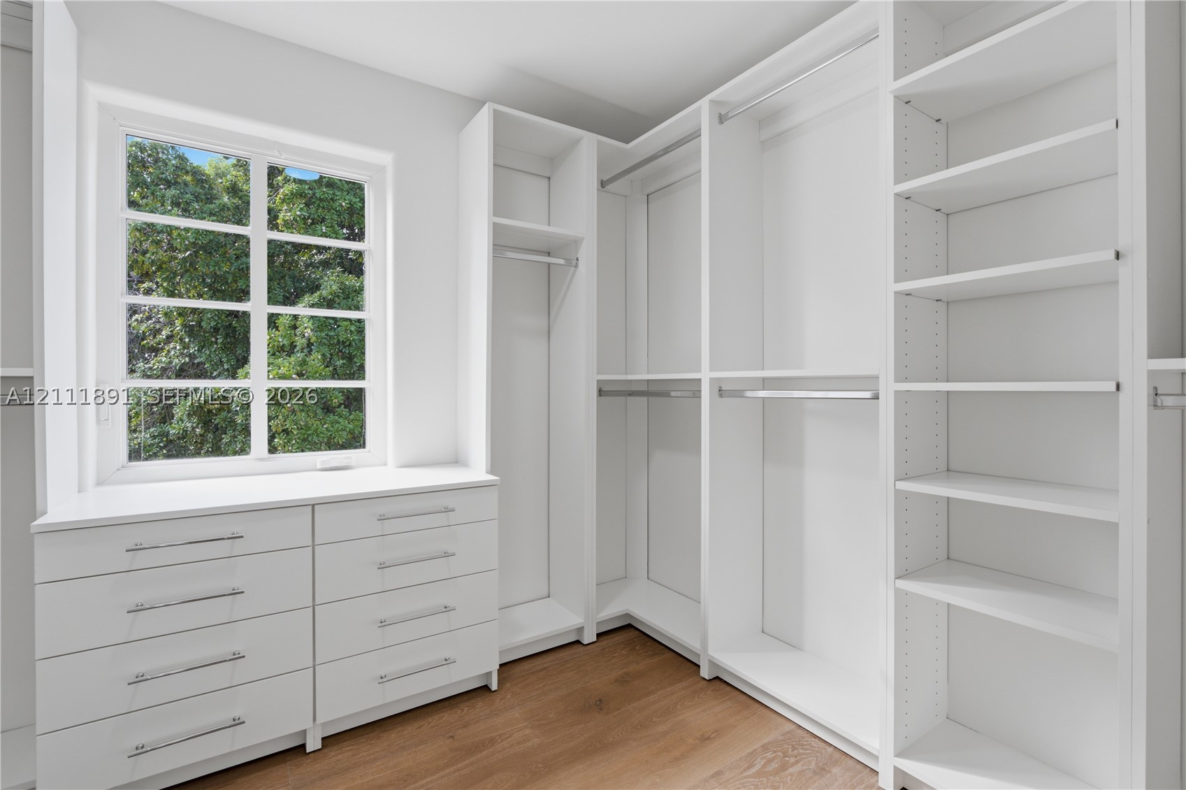 1259 Alhambra Cir Coral Gables, FL 33134