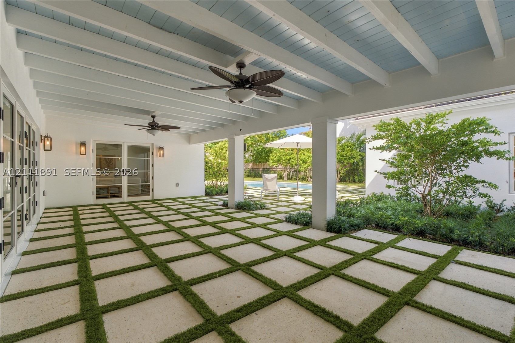 1259 Alhambra Cir Coral Gables, FL 33134