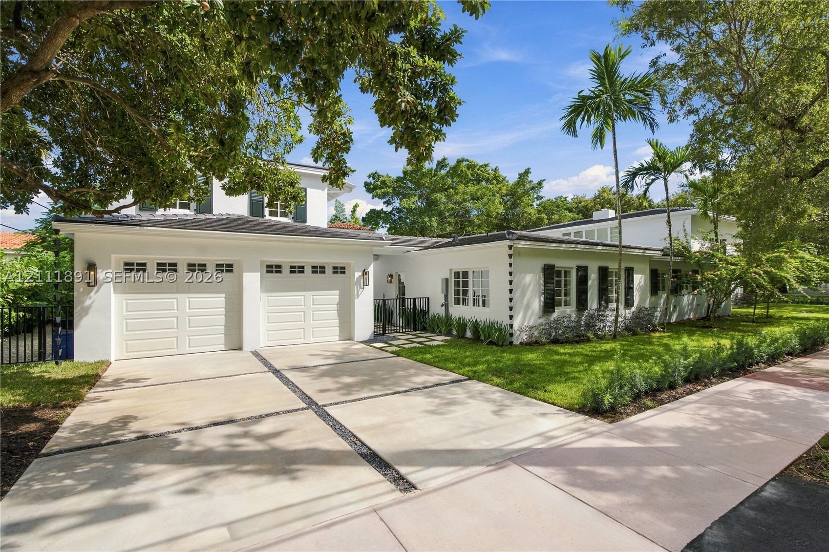 1259 Alhambra Cir Coral Gables, FL 33134