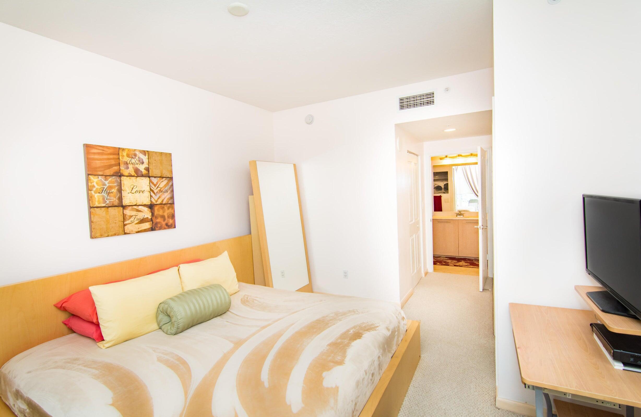 511 SE 5th #1111 Fort Lauderdale, FL 33301