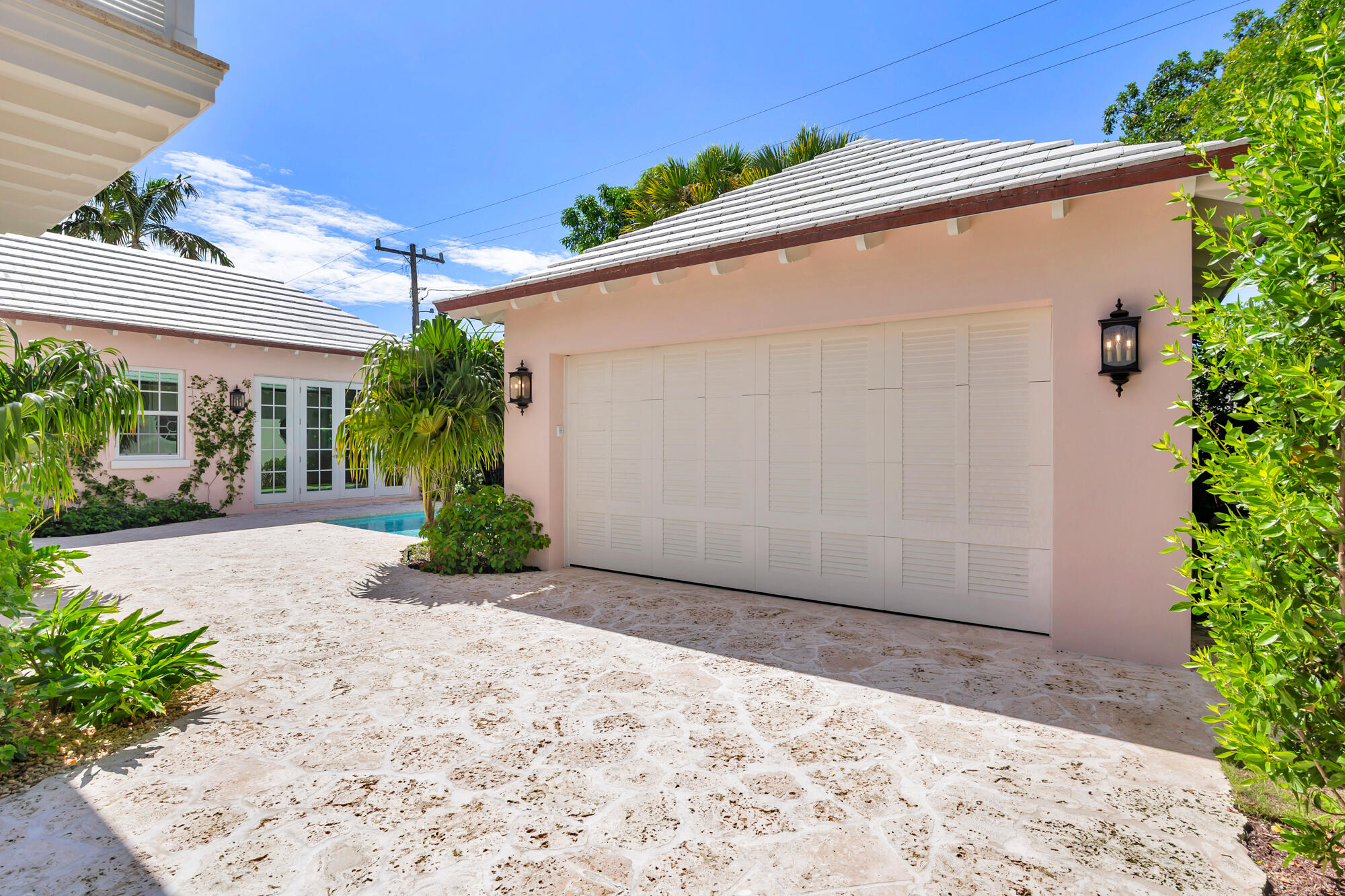 234 Summa St West Palm Beach, FL 33405