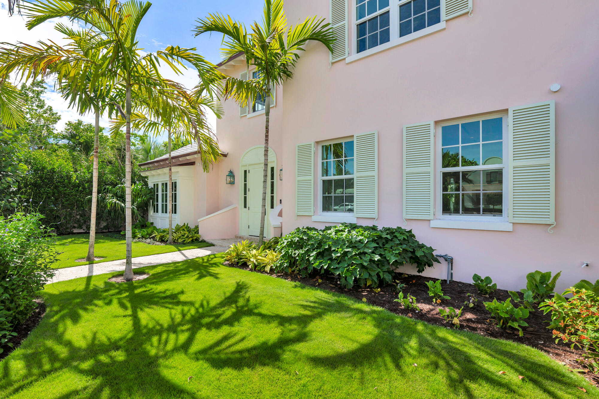 234 Summa St West Palm Beach, FL 33405