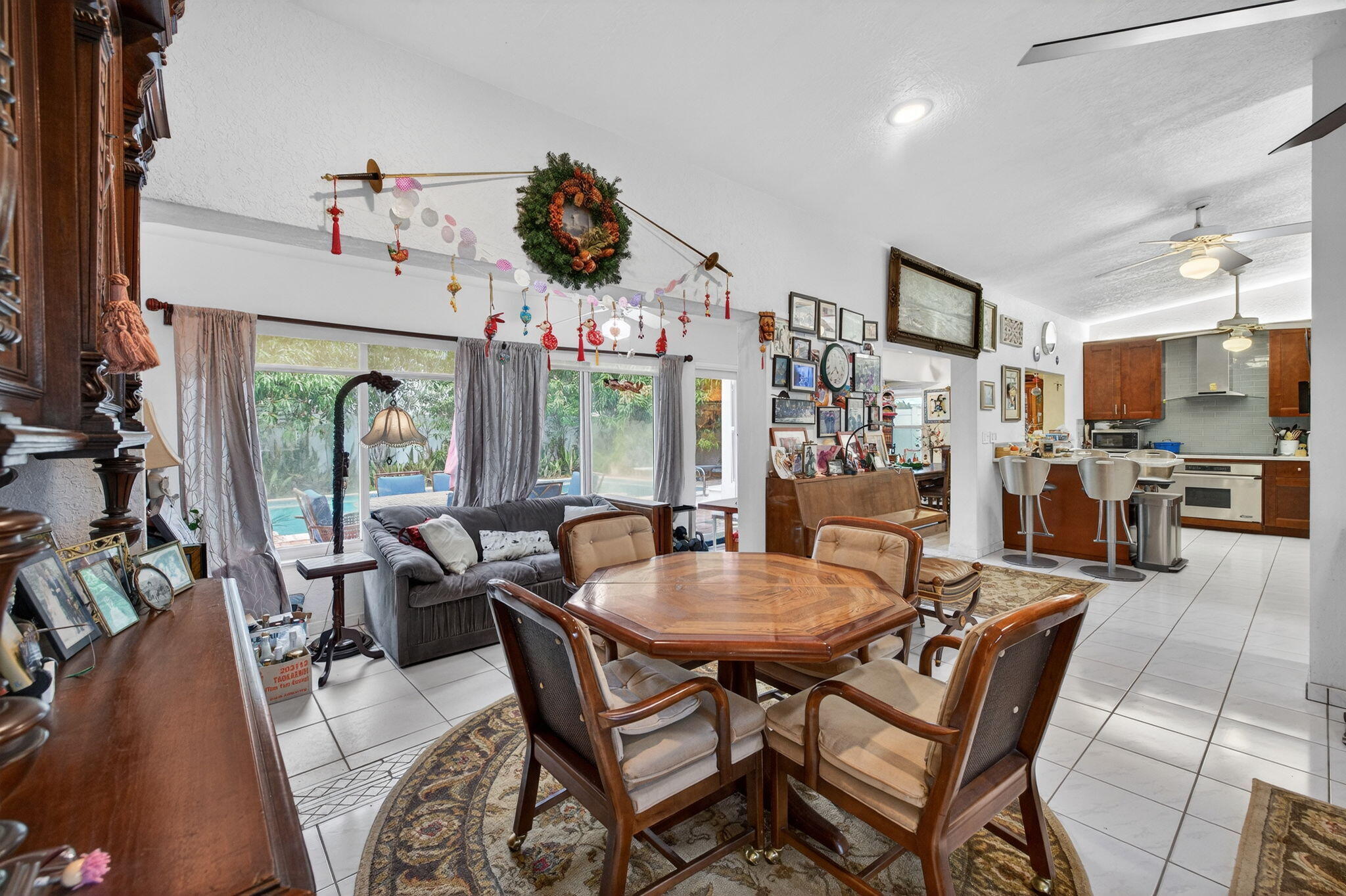 1935 SE 25th Fort Lauderdale, FL 33316