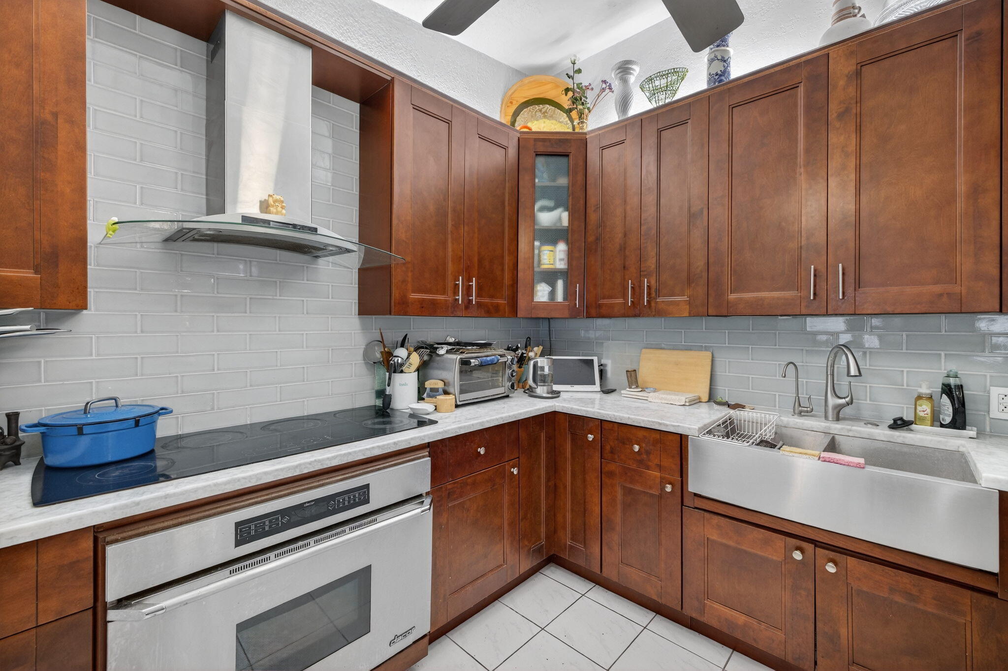 1935 SE 25th Fort Lauderdale, FL 33316