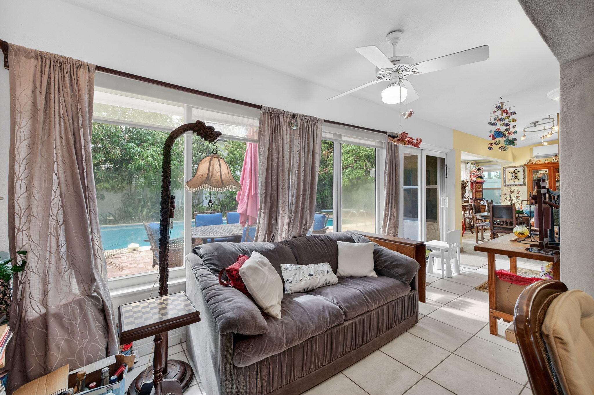 1935 SE 25th Fort Lauderdale, FL 33316