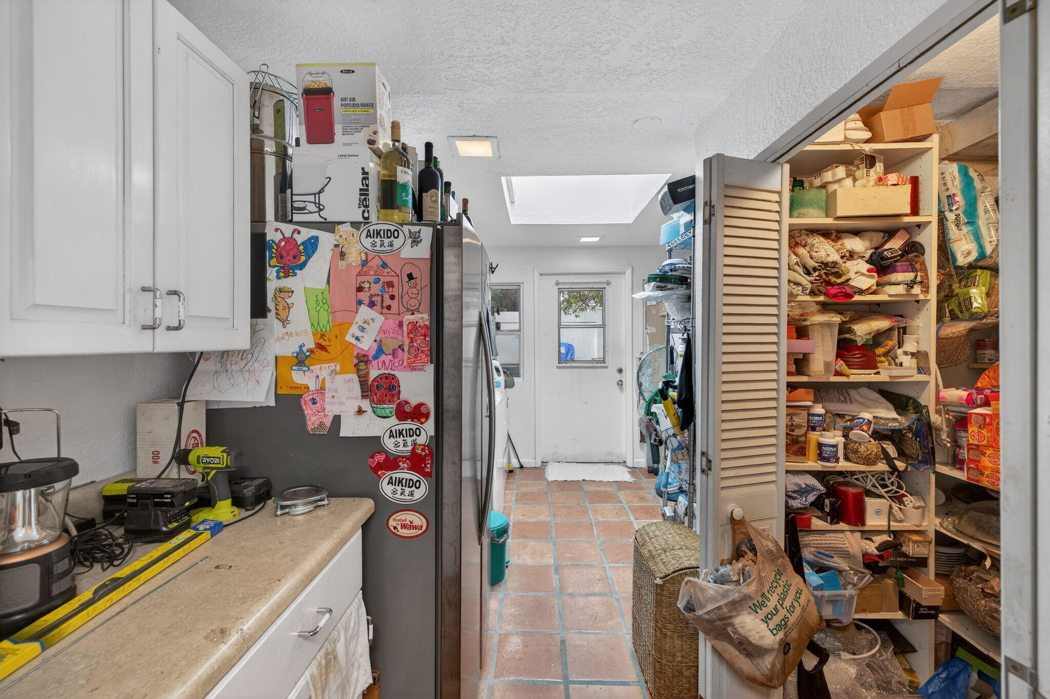 1935 SE 25th Fort Lauderdale, FL 33316