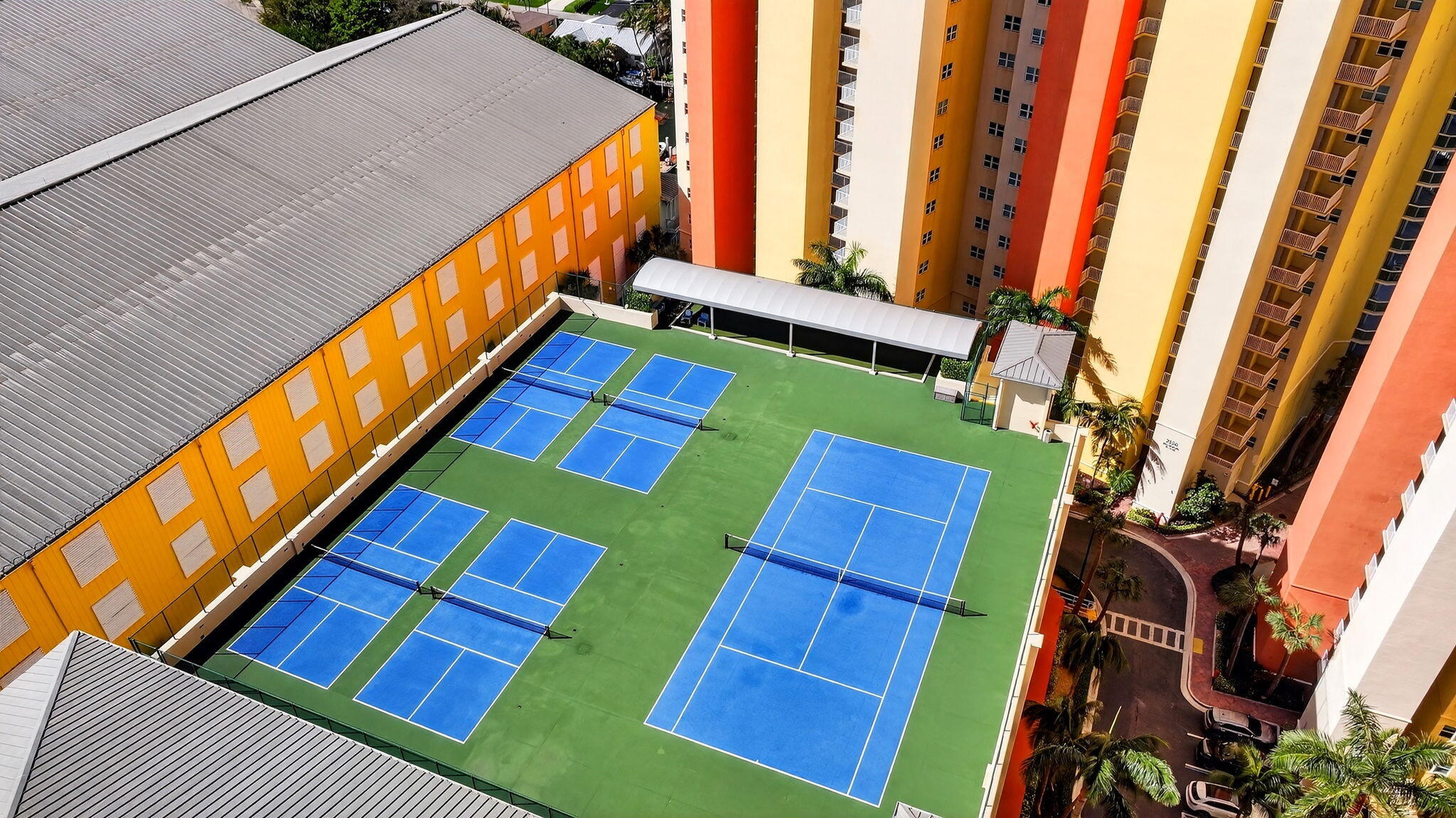 2640 Lake Shr #2608 Riviera Beach, FL 33404