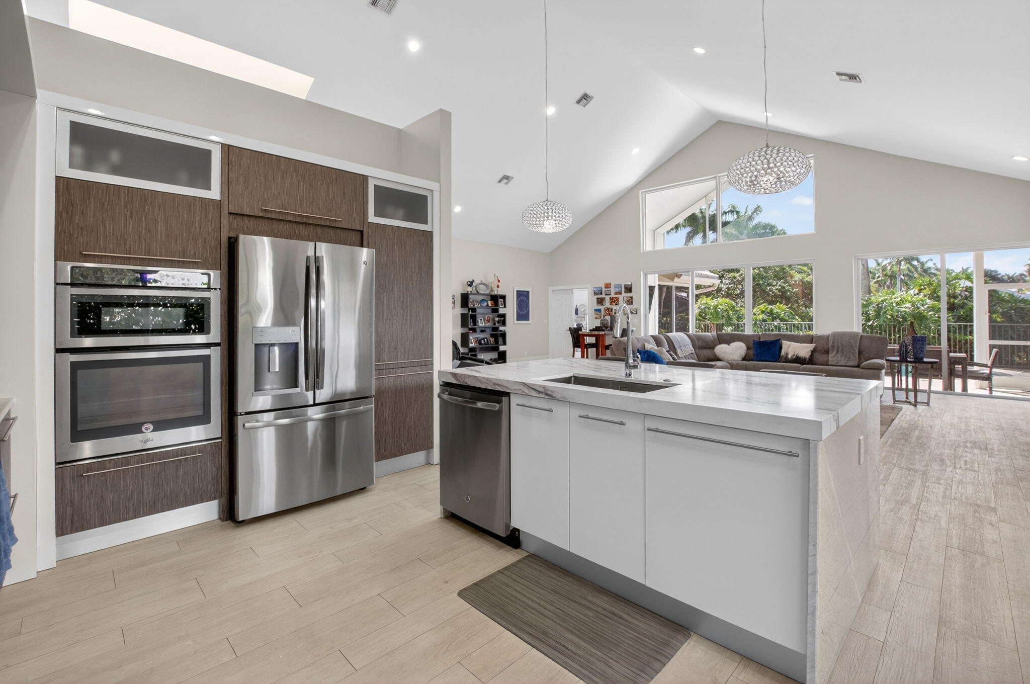 17320 Loch Lomond Boca Raton, FL 33496