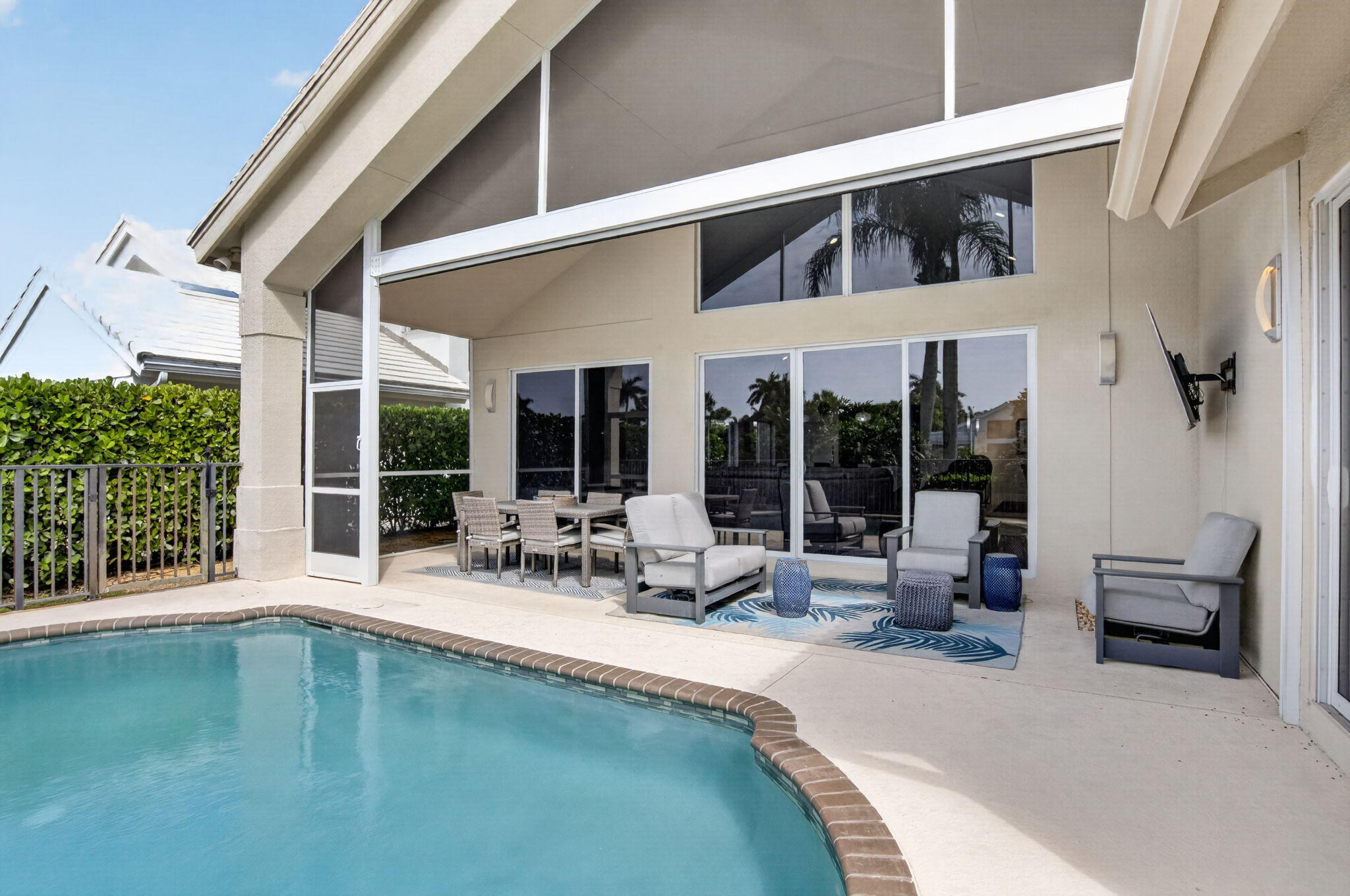 17320 Loch Lomond Boca Raton, FL 33496