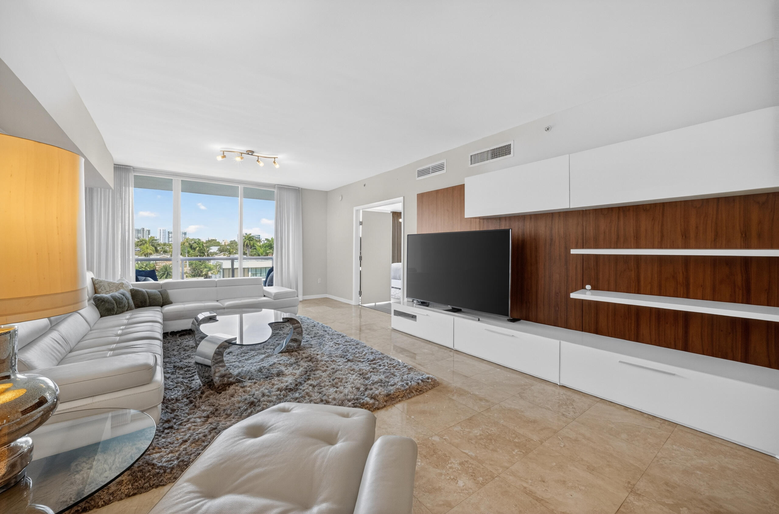 45 Hendricks #403 Fort Lauderdale, FL 33301