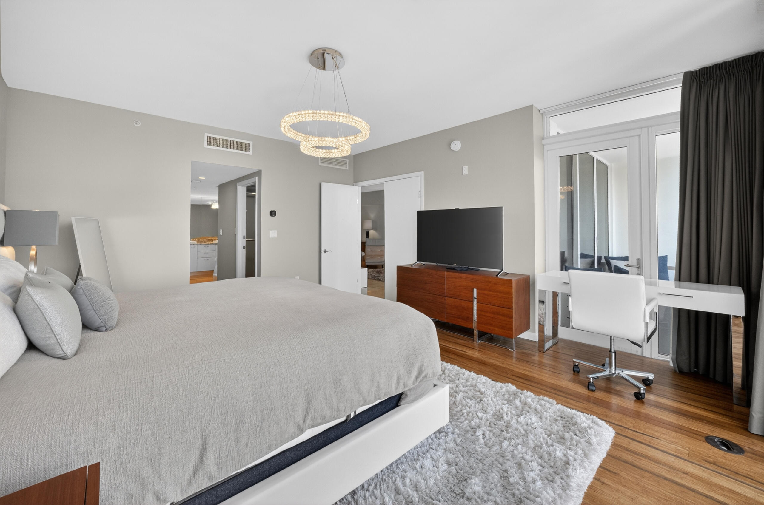 45 Hendricks #403 Fort Lauderdale, FL 33301