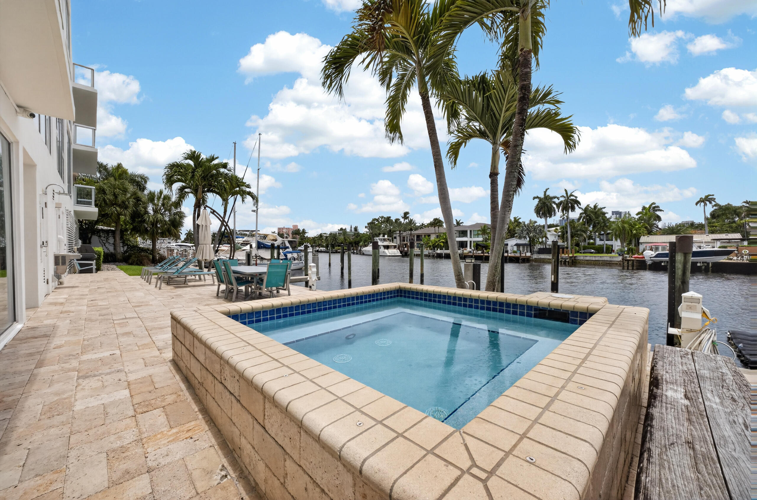 45 Hendricks #403 Fort Lauderdale, FL 33301