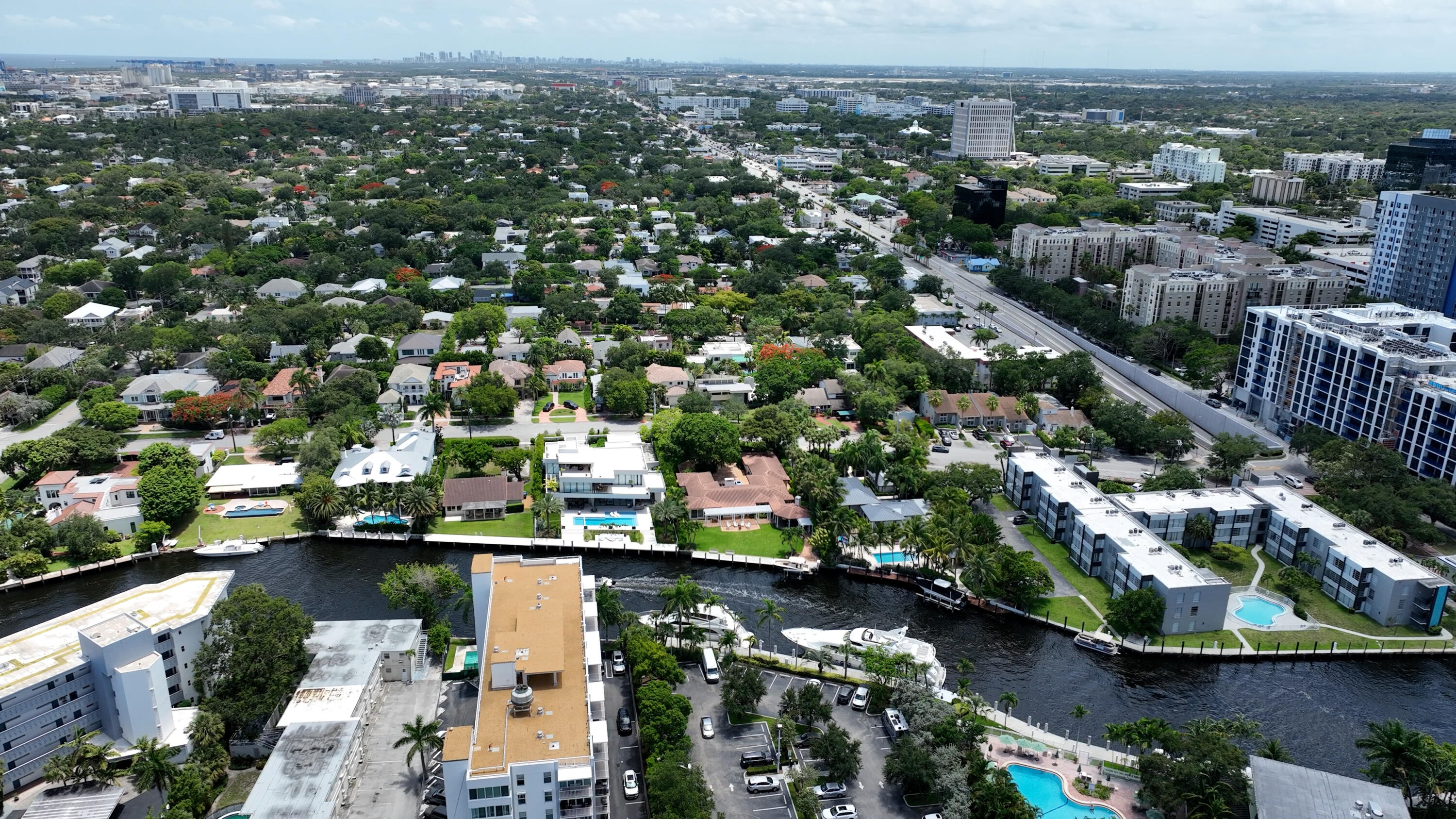 45 Hendricks #403 Fort Lauderdale, FL 33301