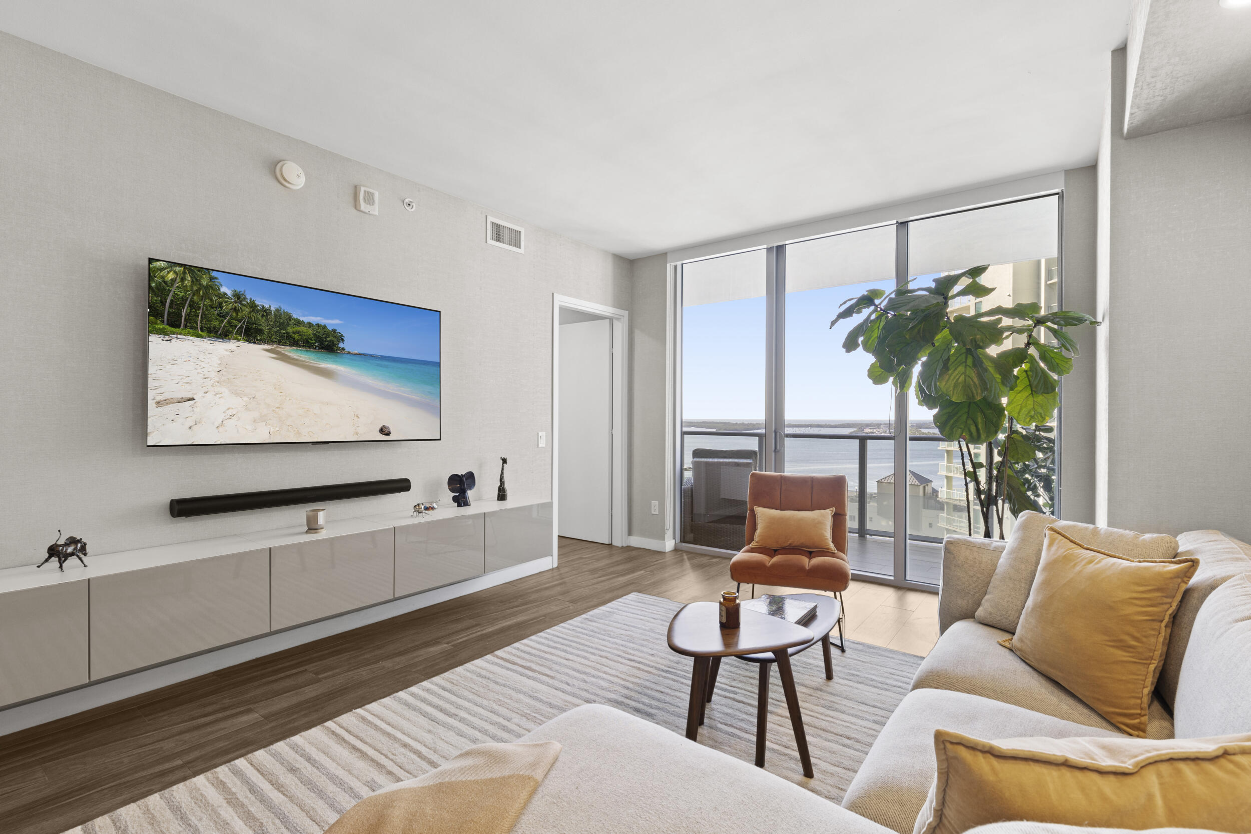 image Brickell House10