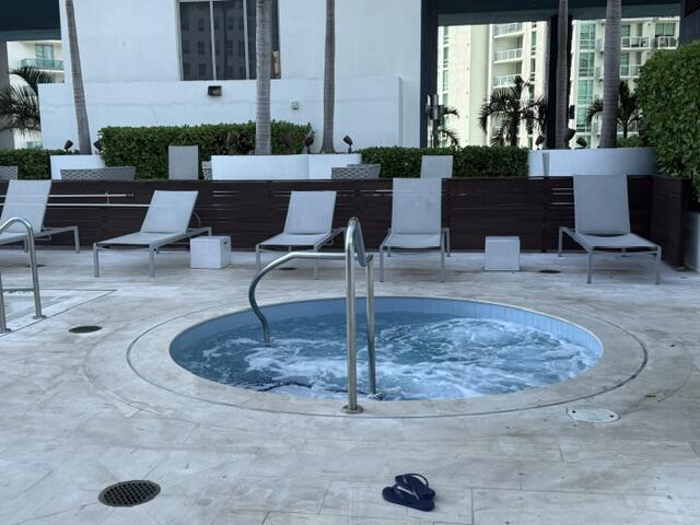 image Brickell House38