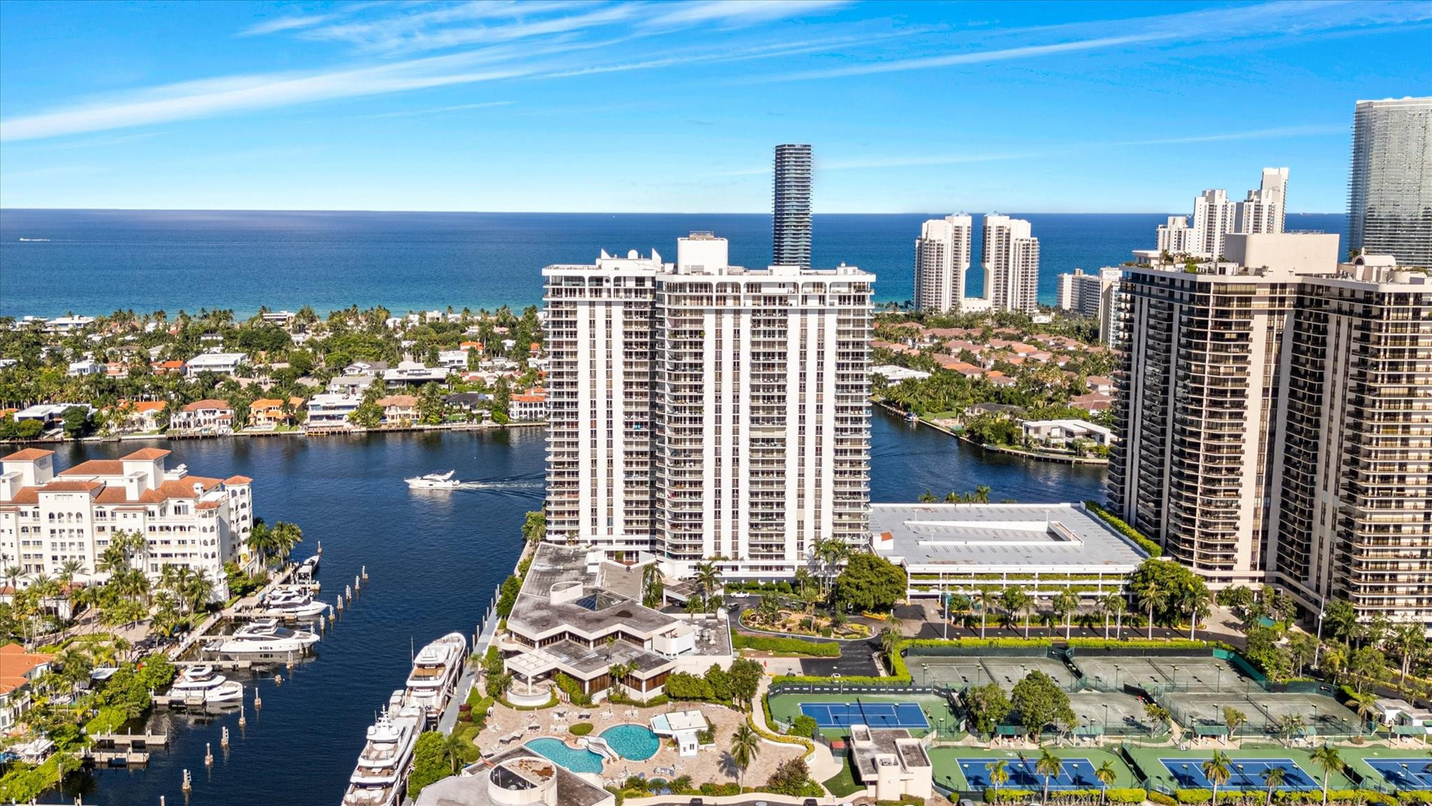 19707 Turnberry #9J Aventura, FL 33180