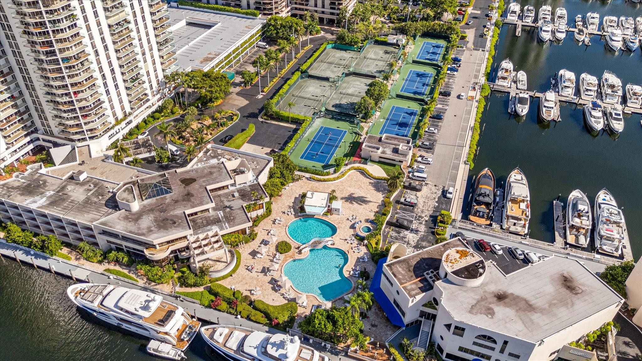 19707 Turnberry #9J Aventura, FL 33180