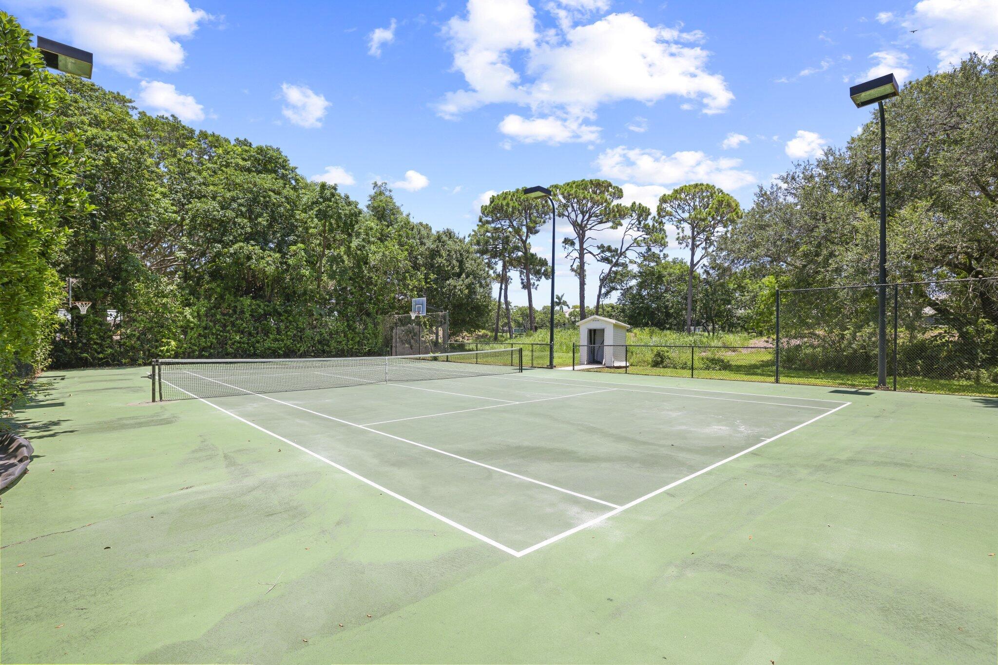 6001 Le Lac Rd Boca Raton, FL 33496