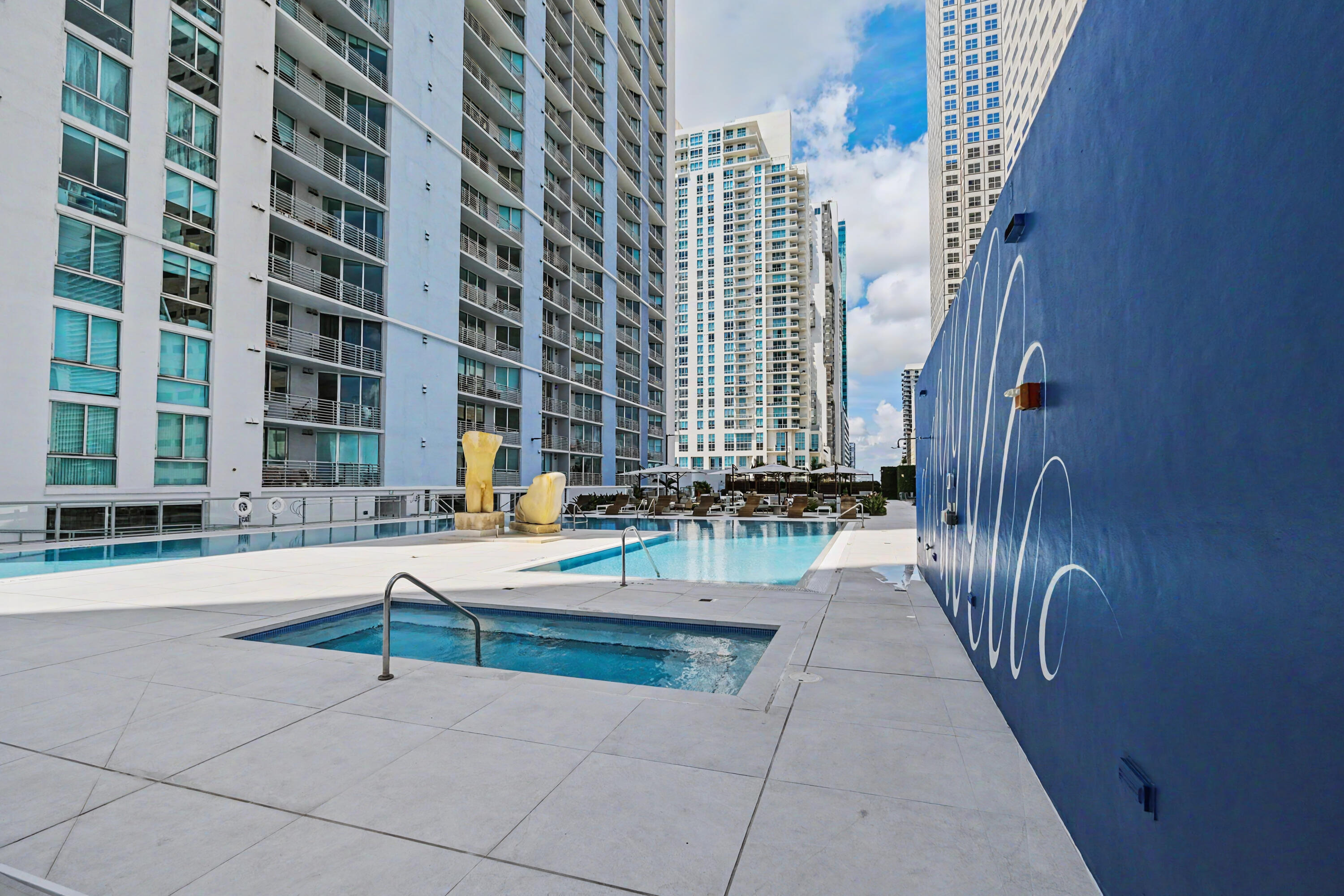 image One Miami East40