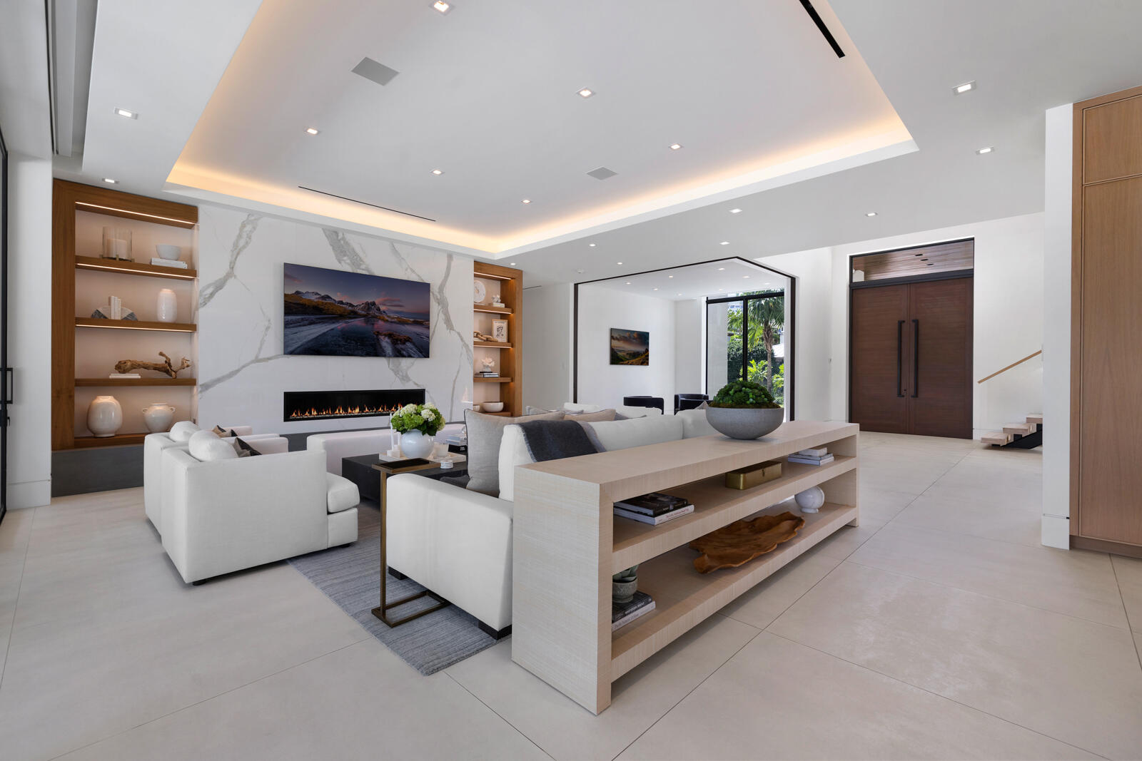 2423 Castilla Isle Fort Lauderdale, FL 33301