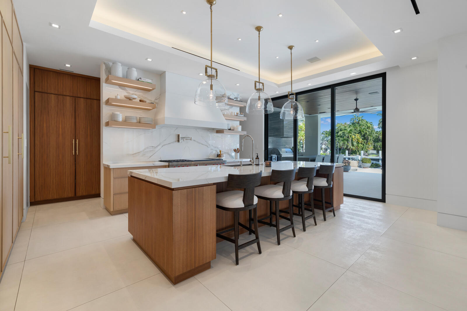 2423 Castilla Isle Fort Lauderdale, FL 33301