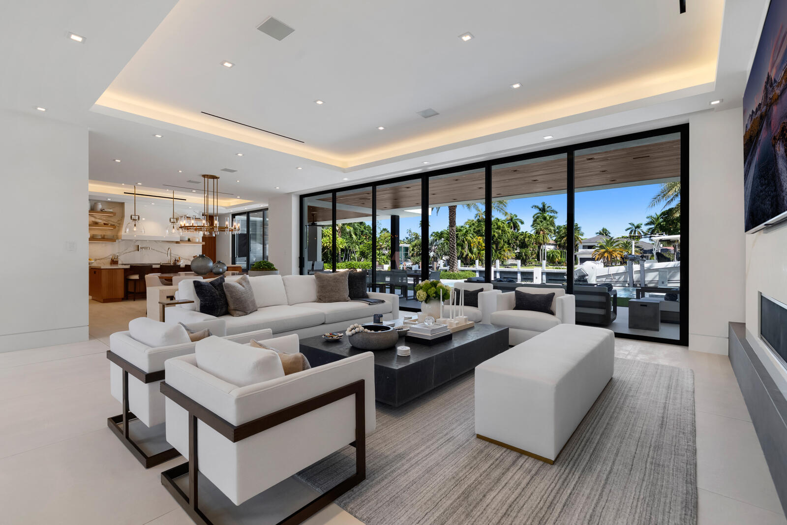 2423 Castilla Isle Fort Lauderdale, FL 33301
