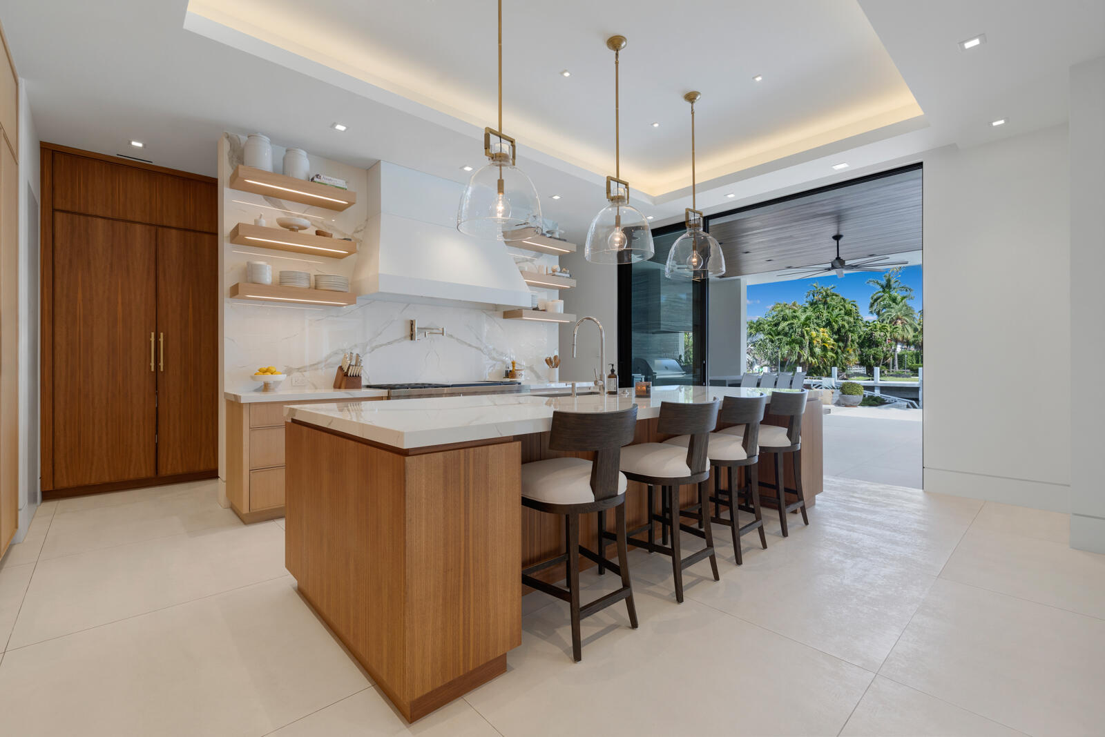 2423 Castilla Isle Fort Lauderdale, FL 33301