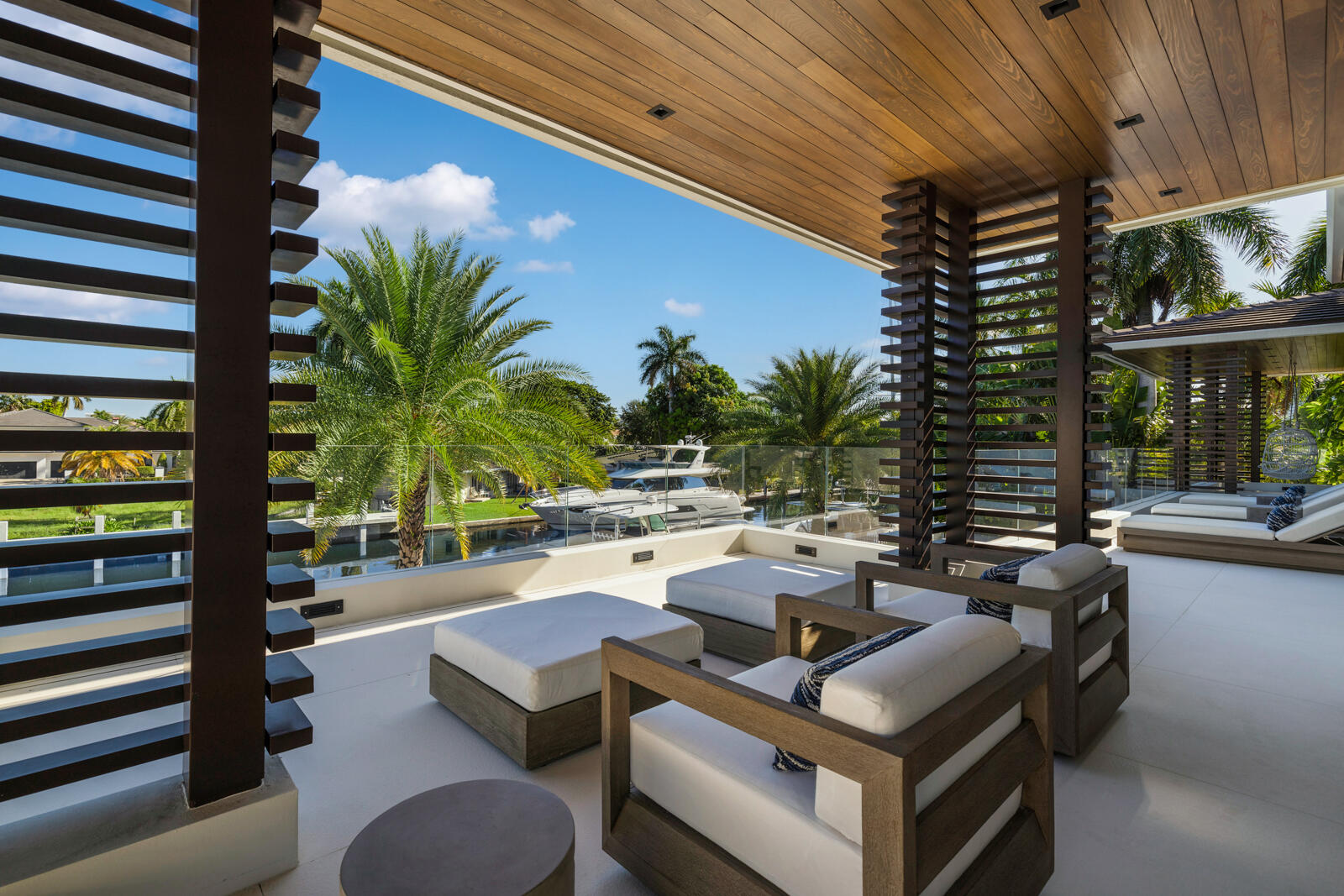 2423 Castilla Isle Fort Lauderdale, FL 33301