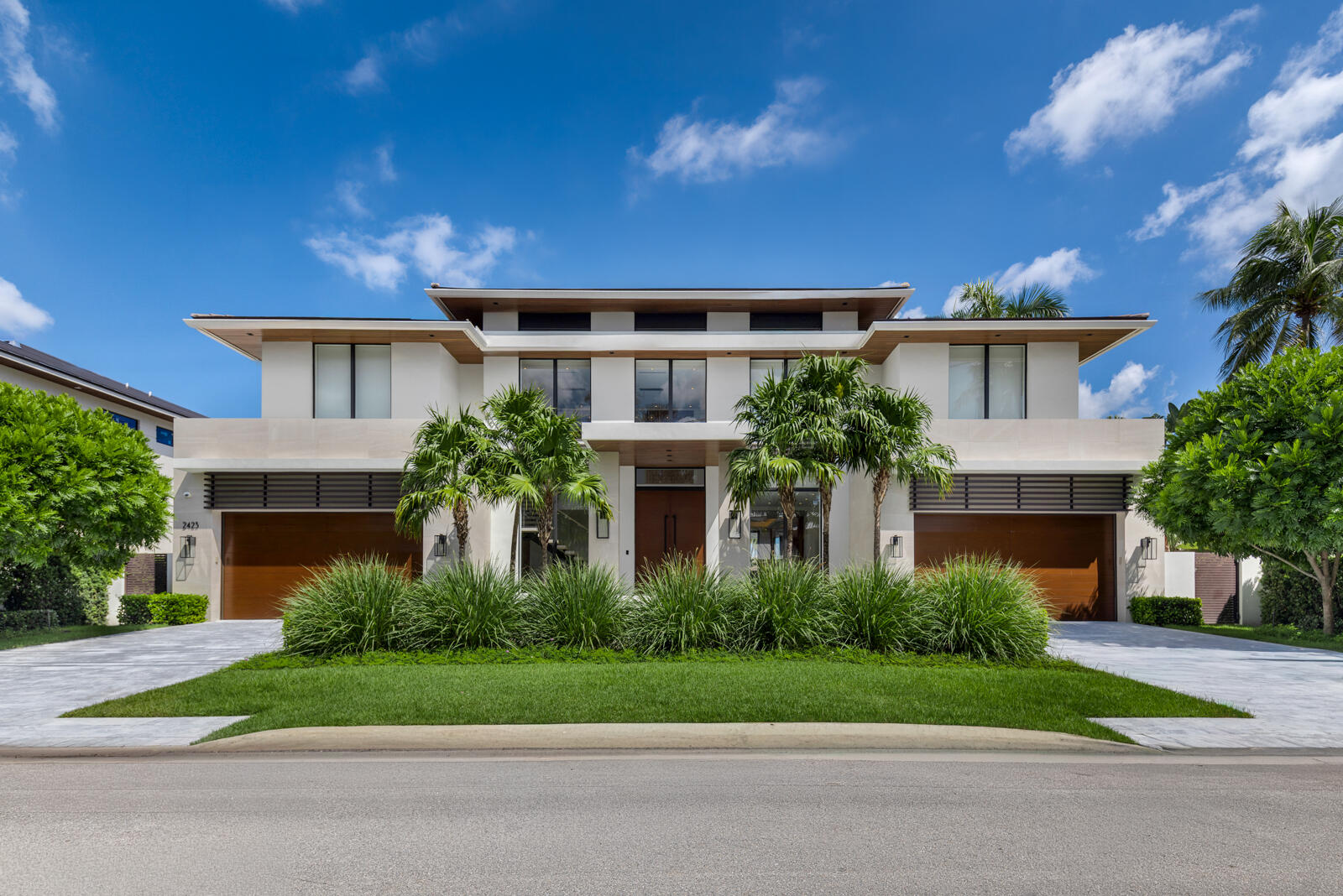 2423 Castilla Isle Fort Lauderdale, FL 33301