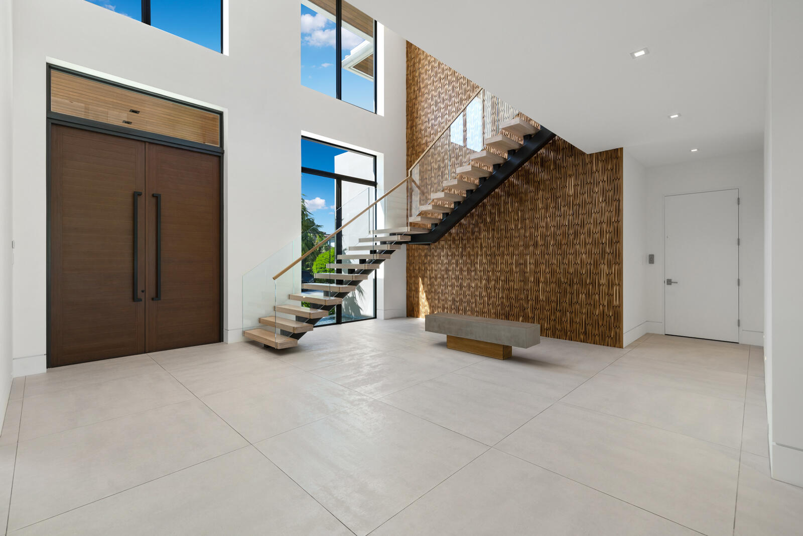 2423 Castilla Isle Fort Lauderdale, FL 33301