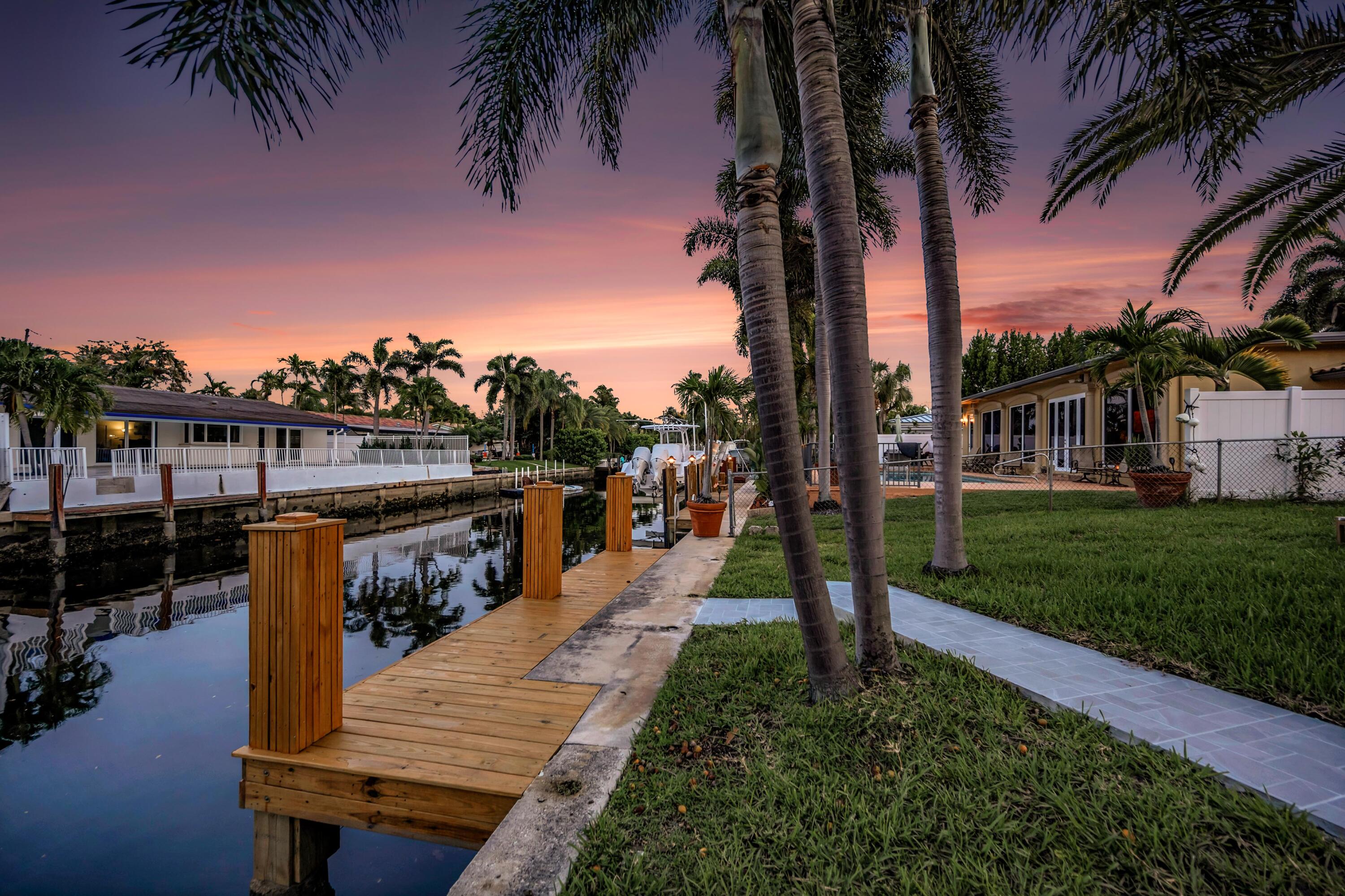 1120 SE 9th Ave Pompano Beach, FL 33060