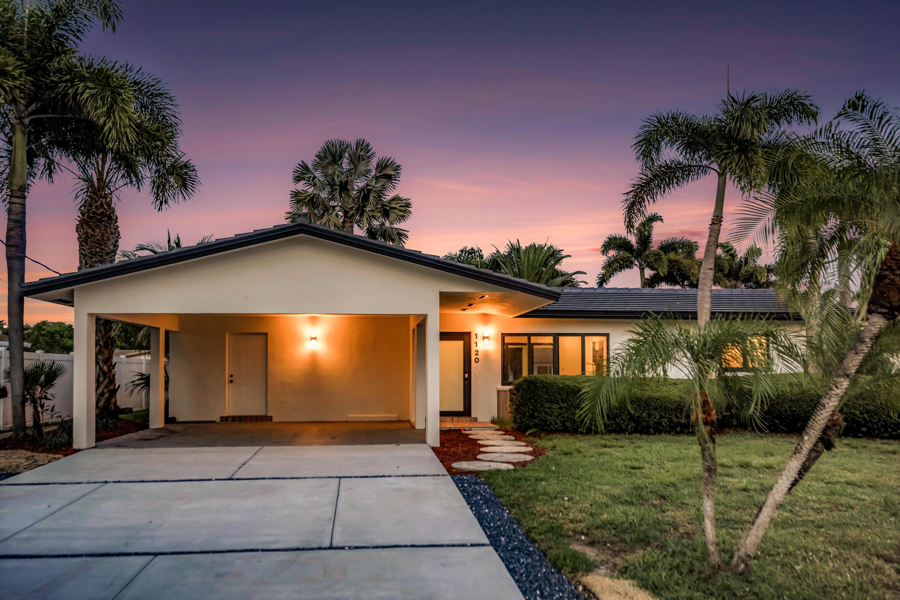 1120 SE 9th Ave Pompano Beach, FL 33060