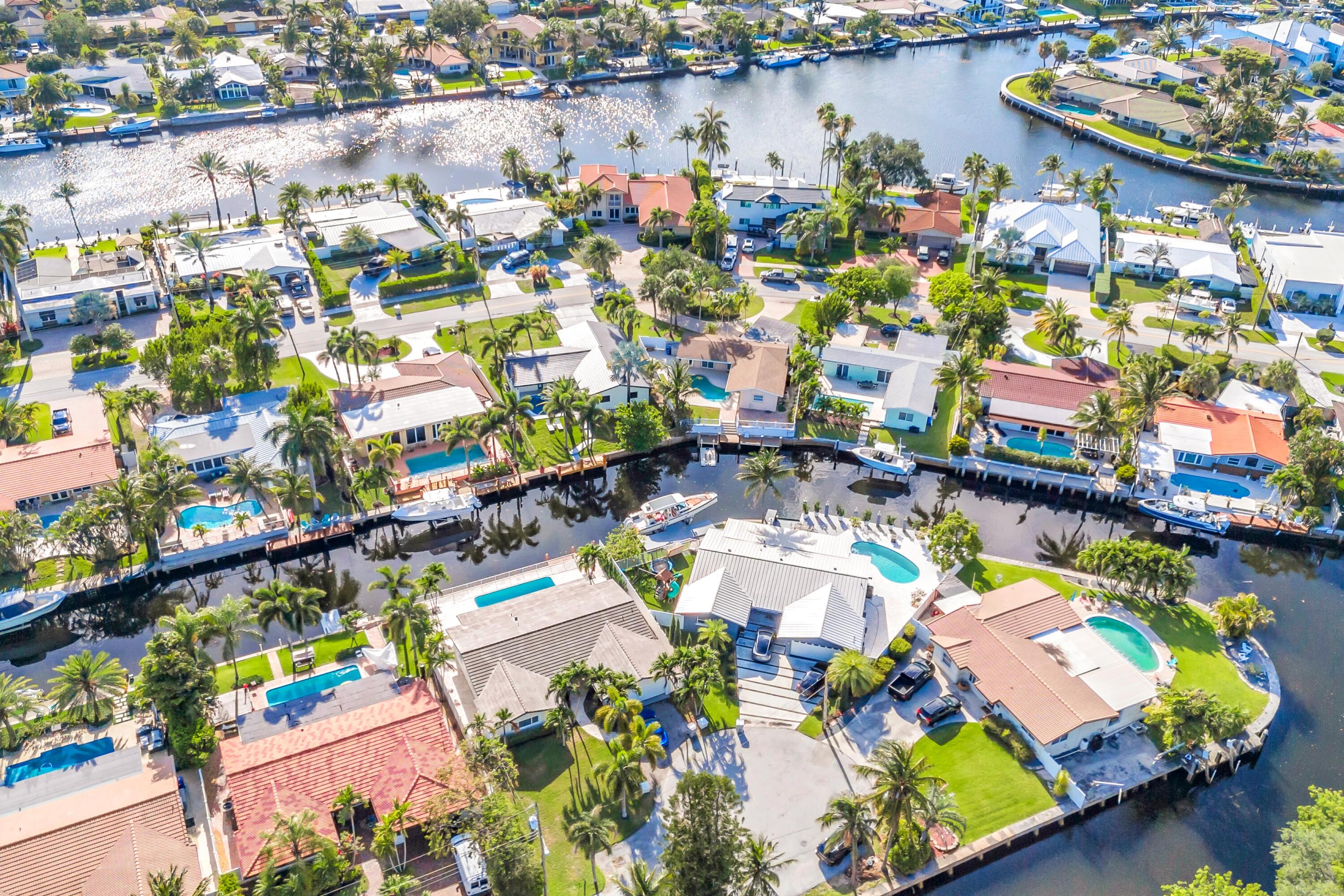 1120 SE 9th Ave Pompano Beach, FL 33060