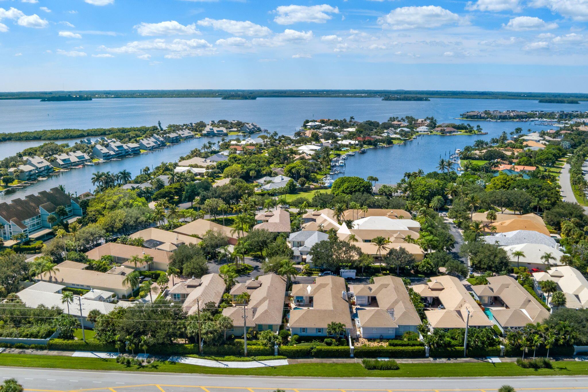 2131 Sea Mist Ct Vero Beach, FL 32963