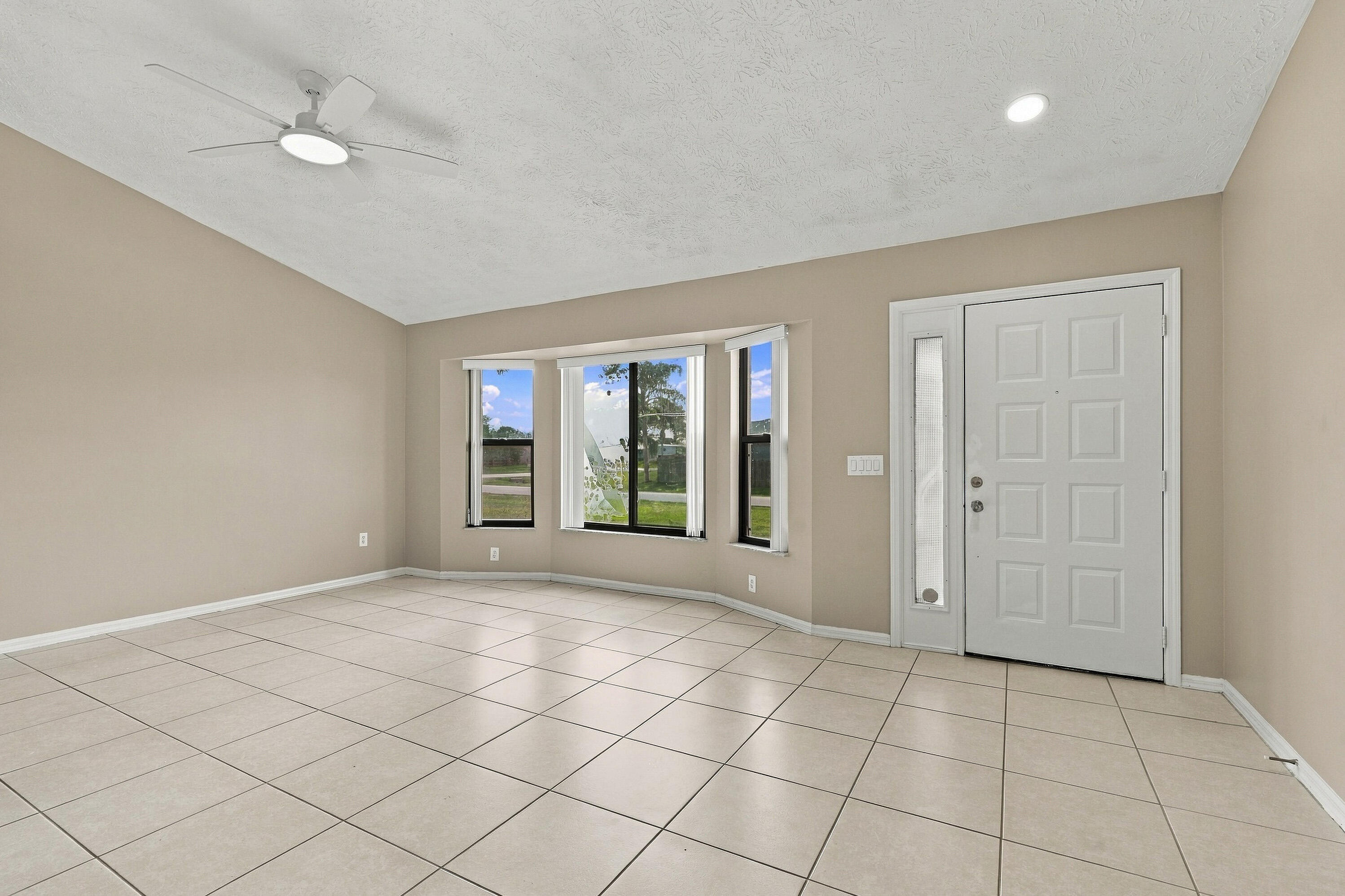 215 SE Voltair Ter Port St Lucie, FL 34983