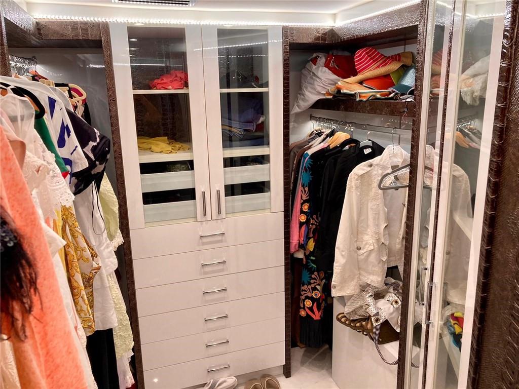 19333 Collins Ave #2802 Sunny Isles Beach, FL 33160