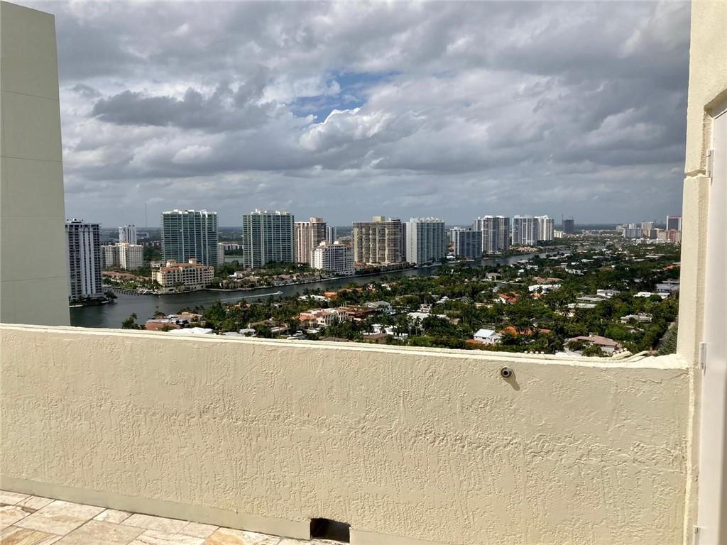 19333 Collins Ave #2802 Sunny Isles Beach, FL 33160