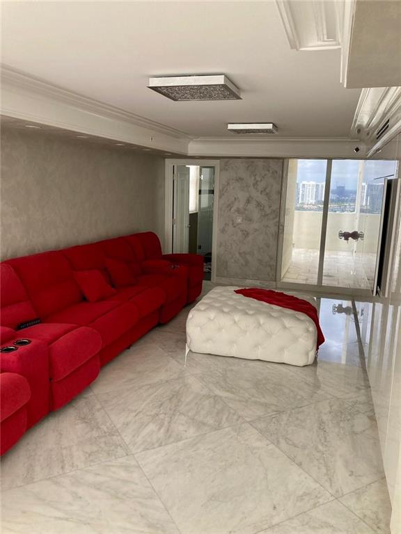 19333 Collins Ave #2802 Sunny Isles Beach, FL 33160