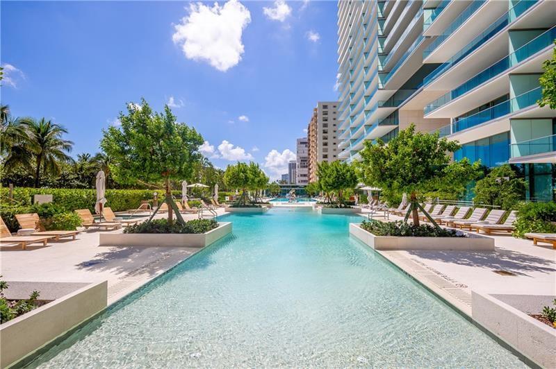 10203 Collins Ave #1105