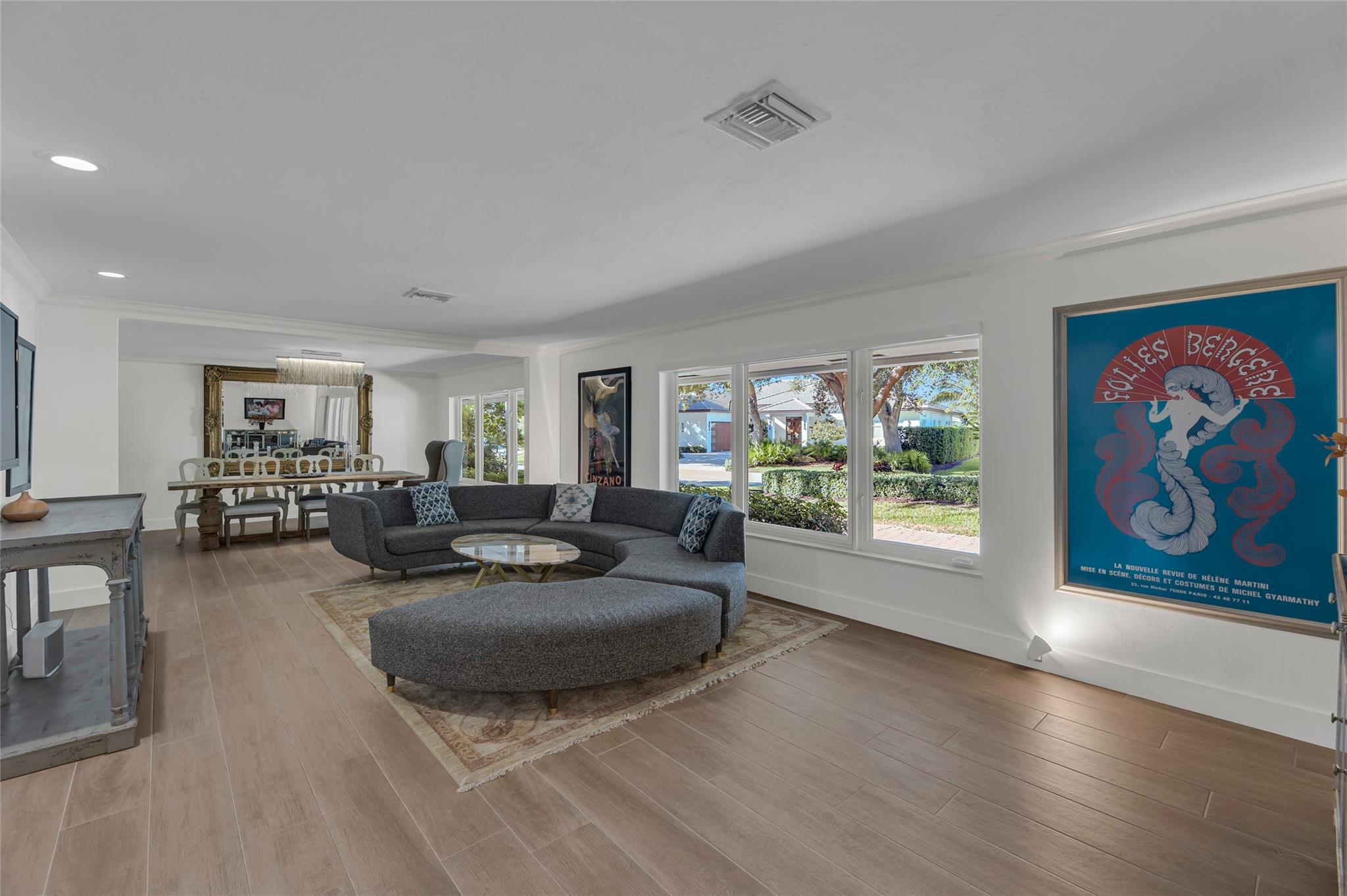 2 Mendota Ln Sea Ranch Lakes, FL 33308