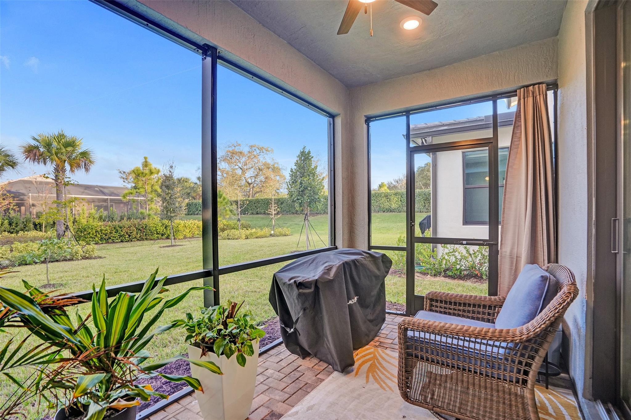 4422 S Silverwood Ln,Fort Lauderdale, FL 33309