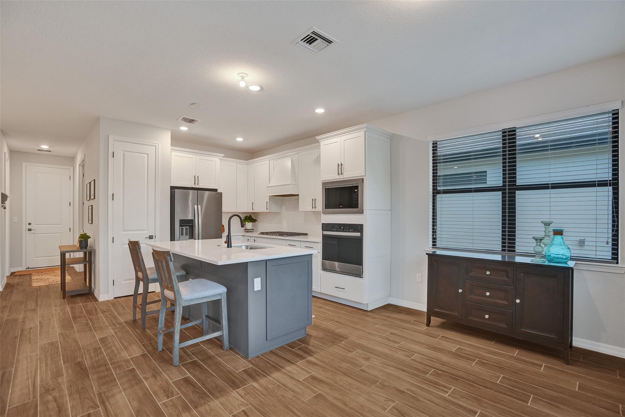 4422 S Silverwood Ln,Fort Lauderdale, FL 33309