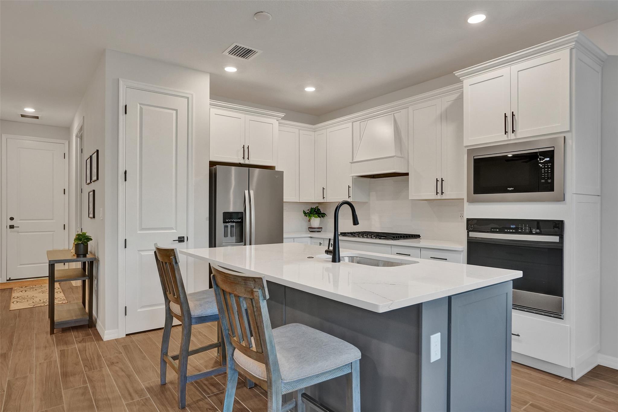 4422 S Silverwood Ln,Fort Lauderdale, FL 33309