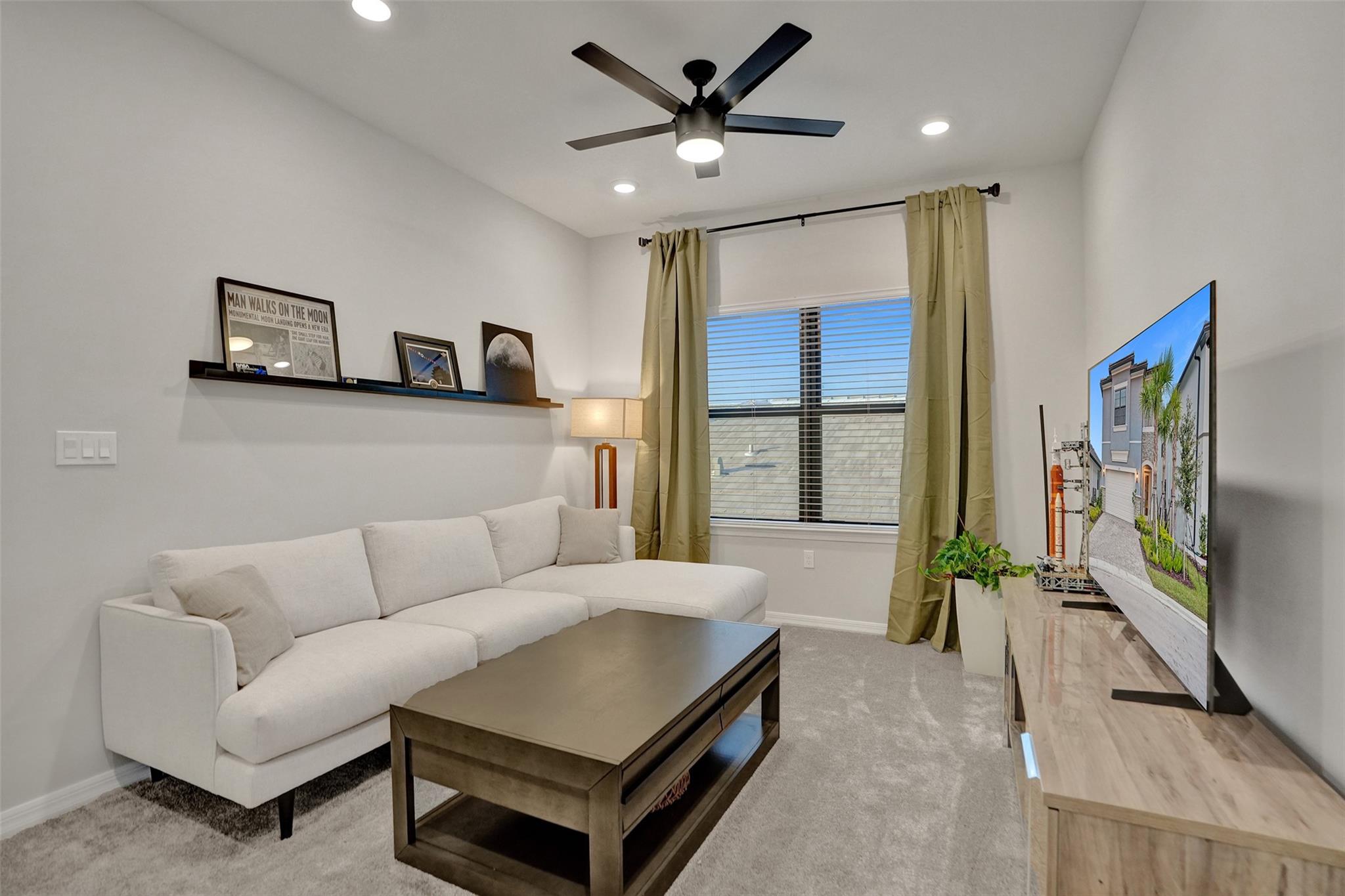 4422 S Silverwood Ln,Fort Lauderdale, FL 33309